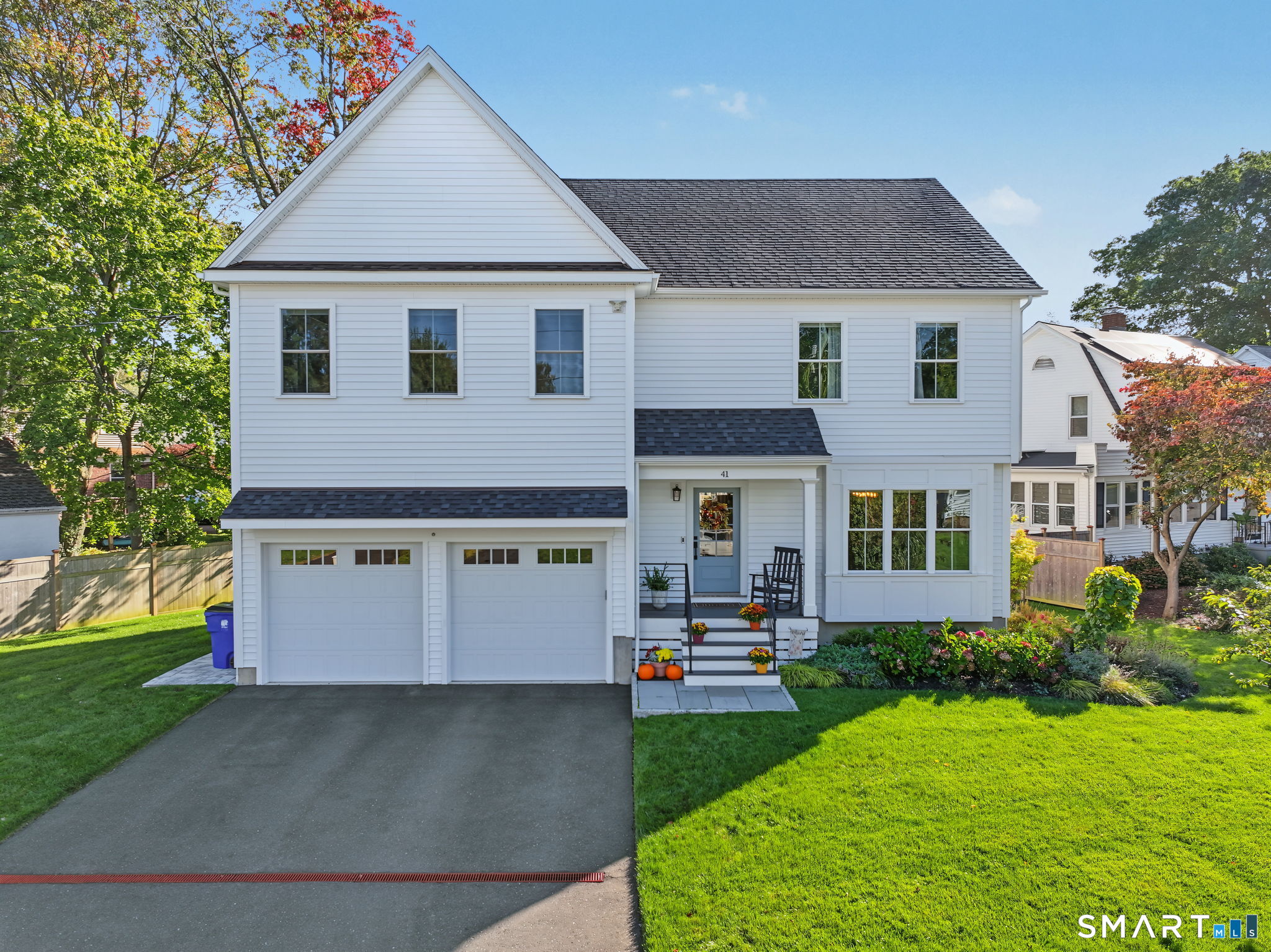 Photo 1 of Single family home for sale at 41 Reynolds Dr, Fairfield, CT 06824 | MLS# 24212212 | Listing updated on 2026-10-08