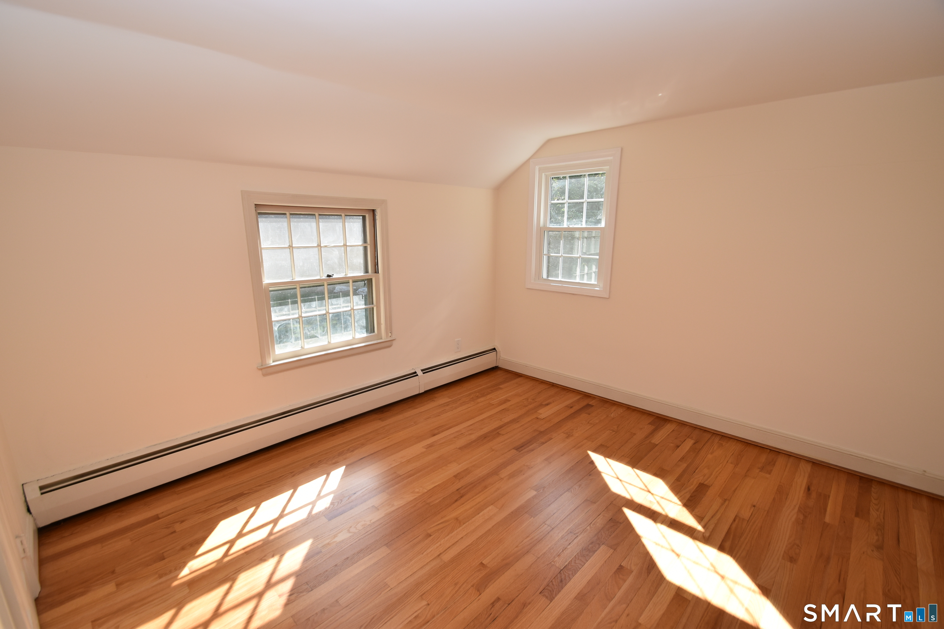 62 Buttonball Lane photo 29