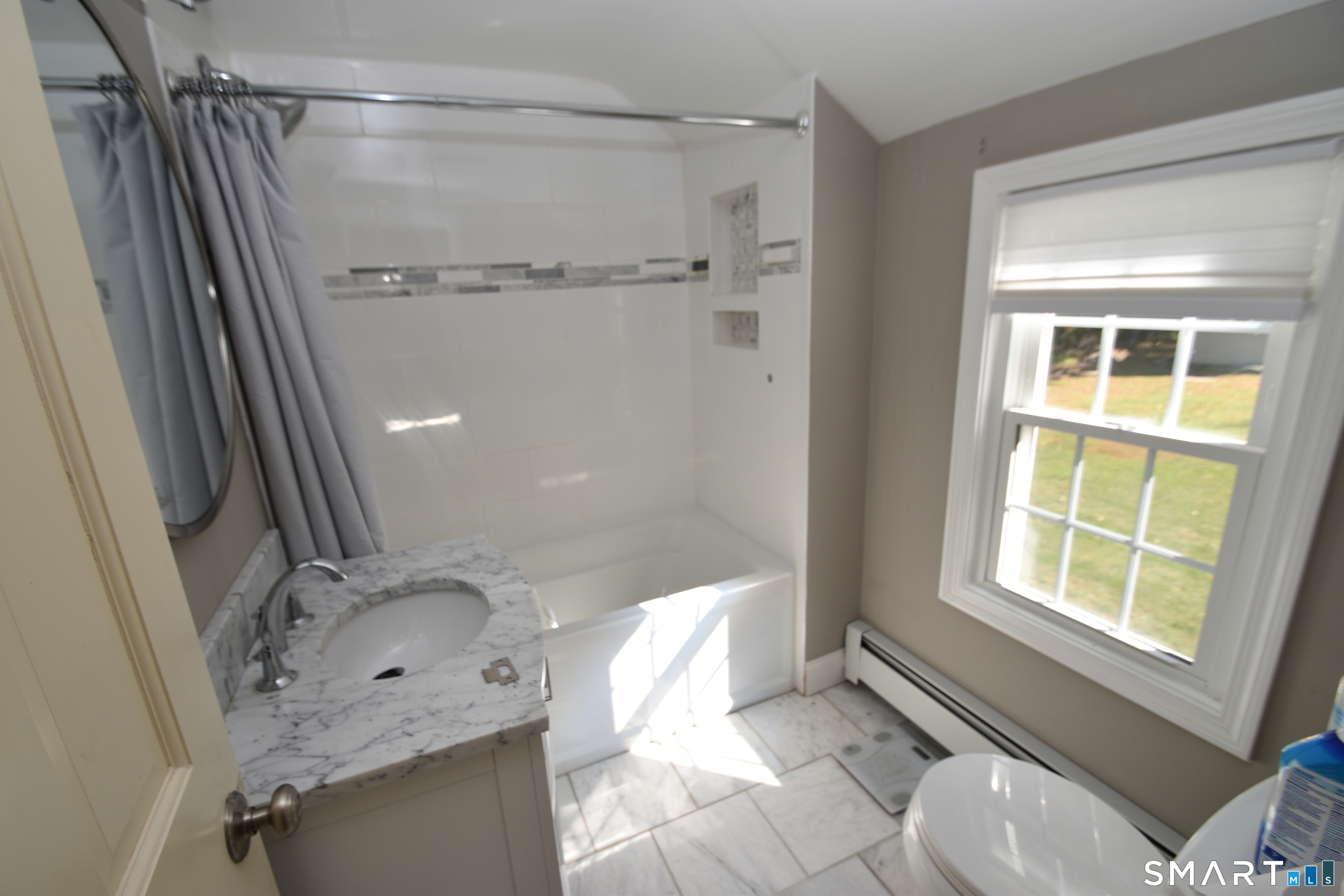 62 Buttonball Lane photo 31