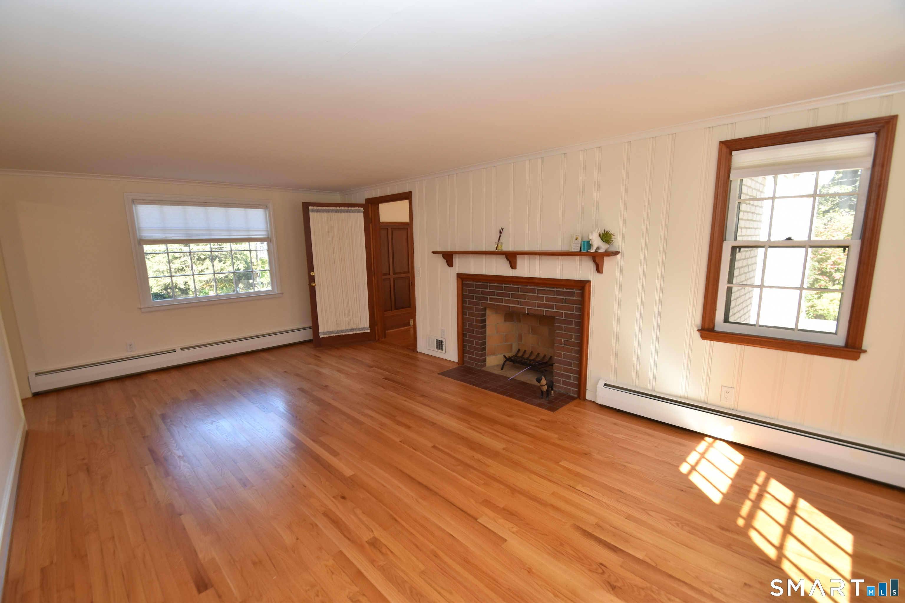 62 Buttonball Lane photo 25