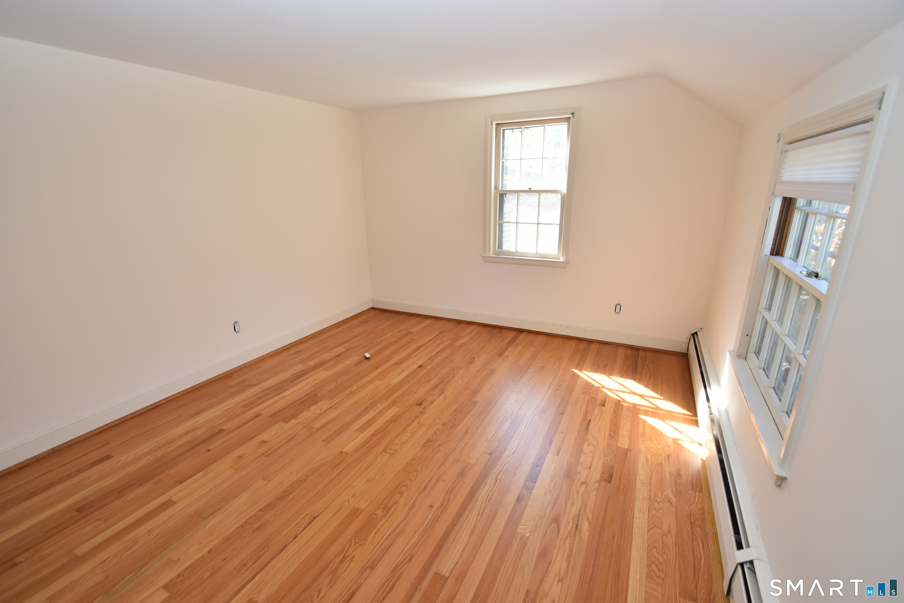 62 Buttonball Lane photo 19