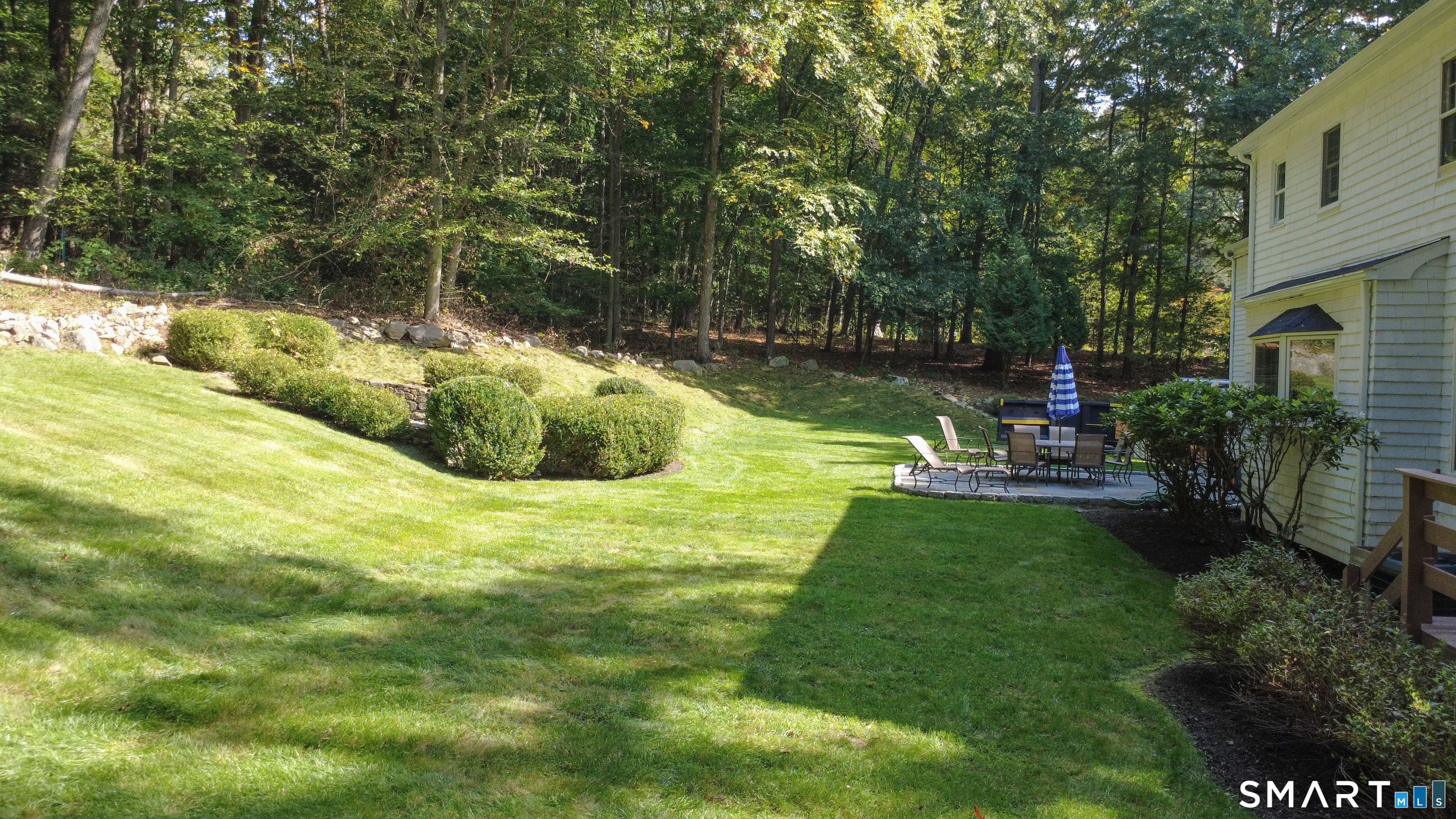 8 Glen Lane — photo 36