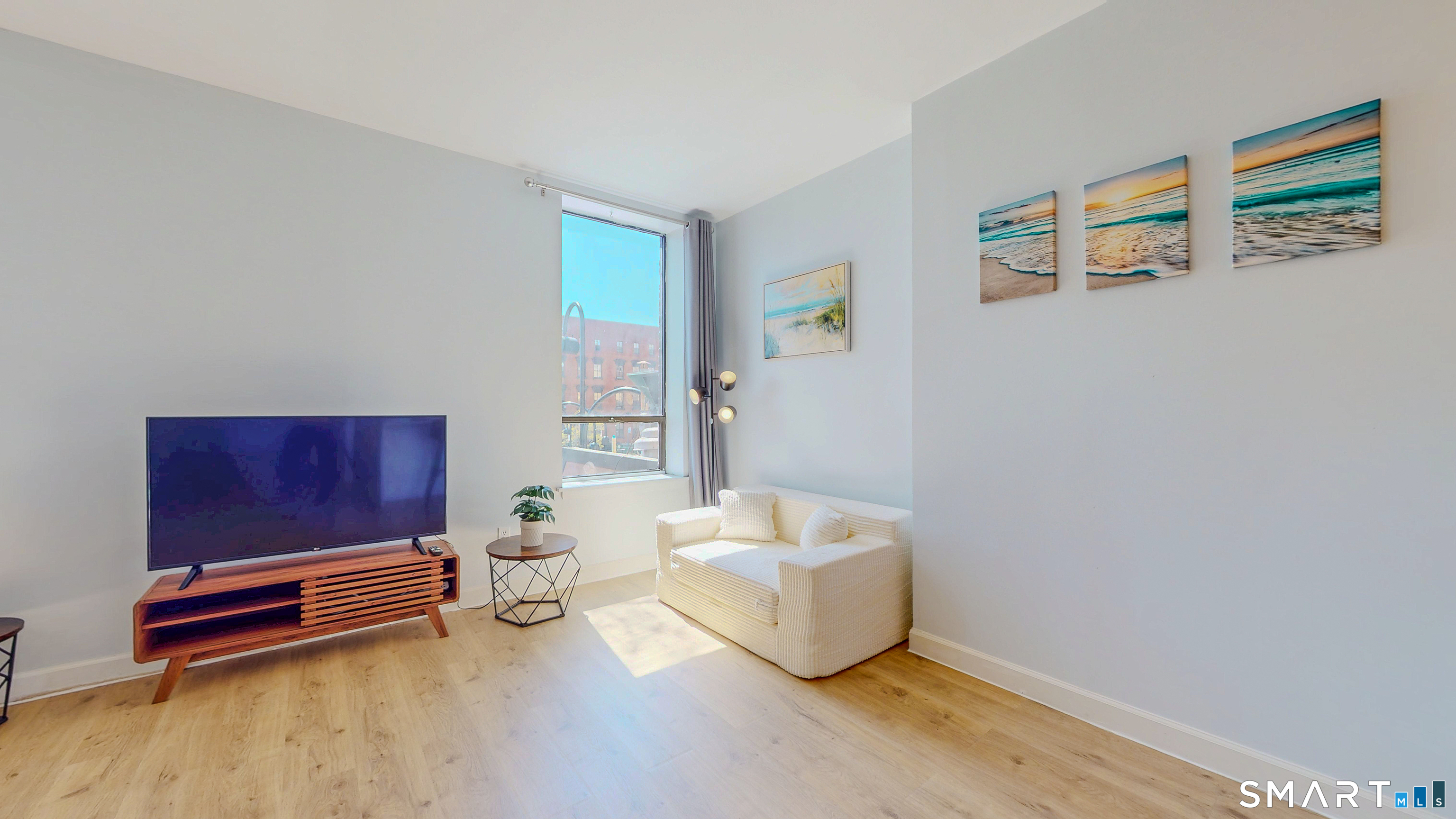 94 Washington, Unit 9 photo 22