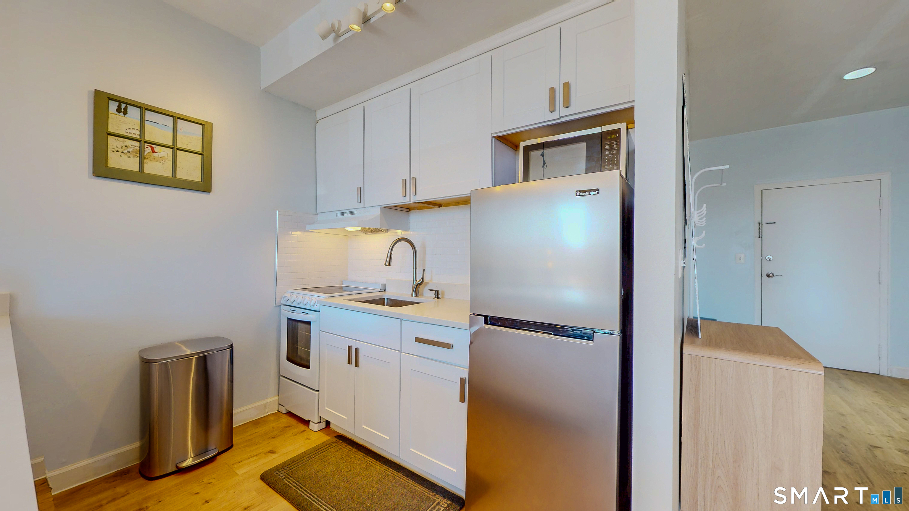 94 Washington, Unit 9 photo 13