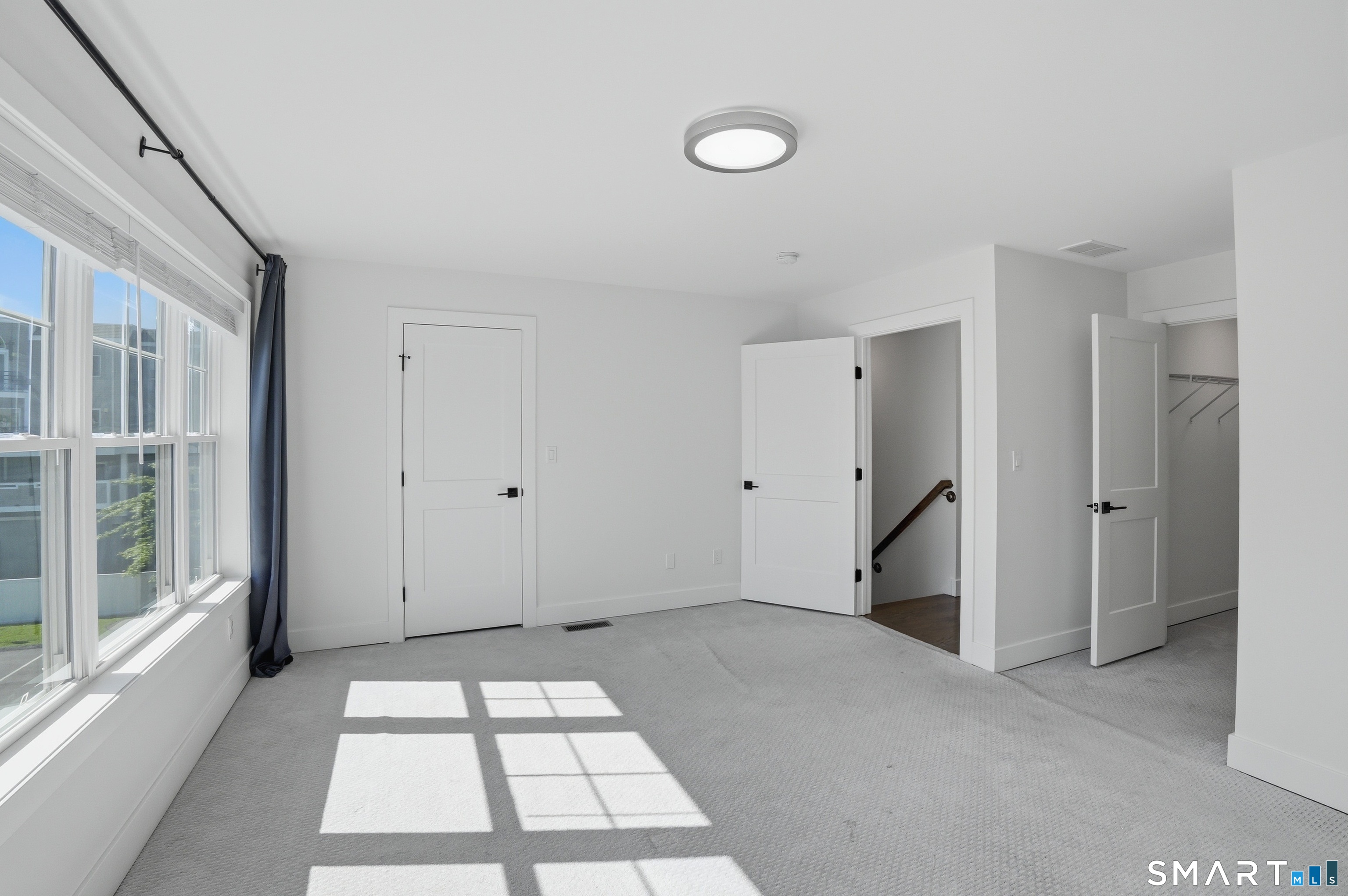 301 Harbour Close Unit #102 photo 18