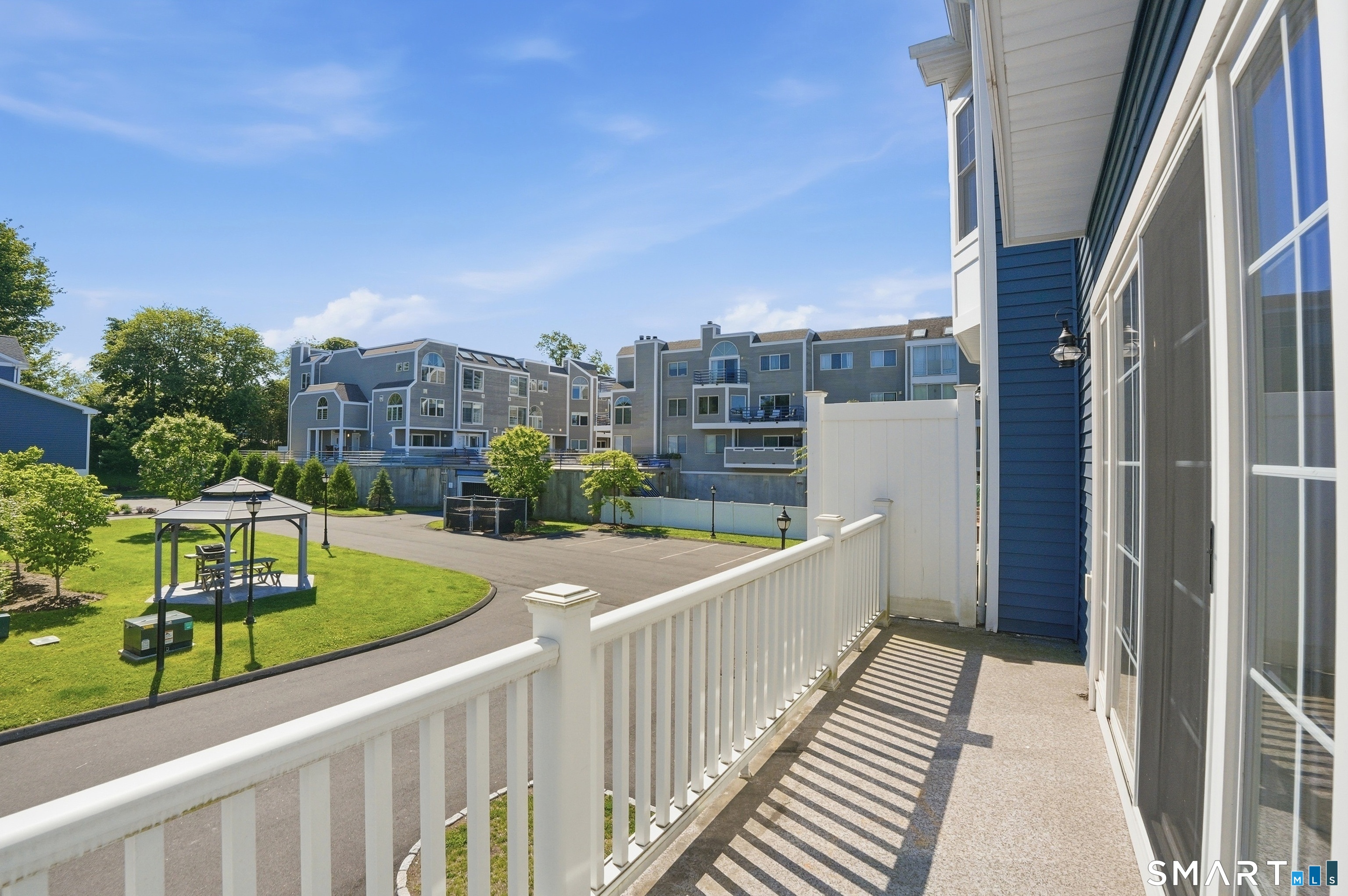 301 Harbour Close Unit #102 photo 30