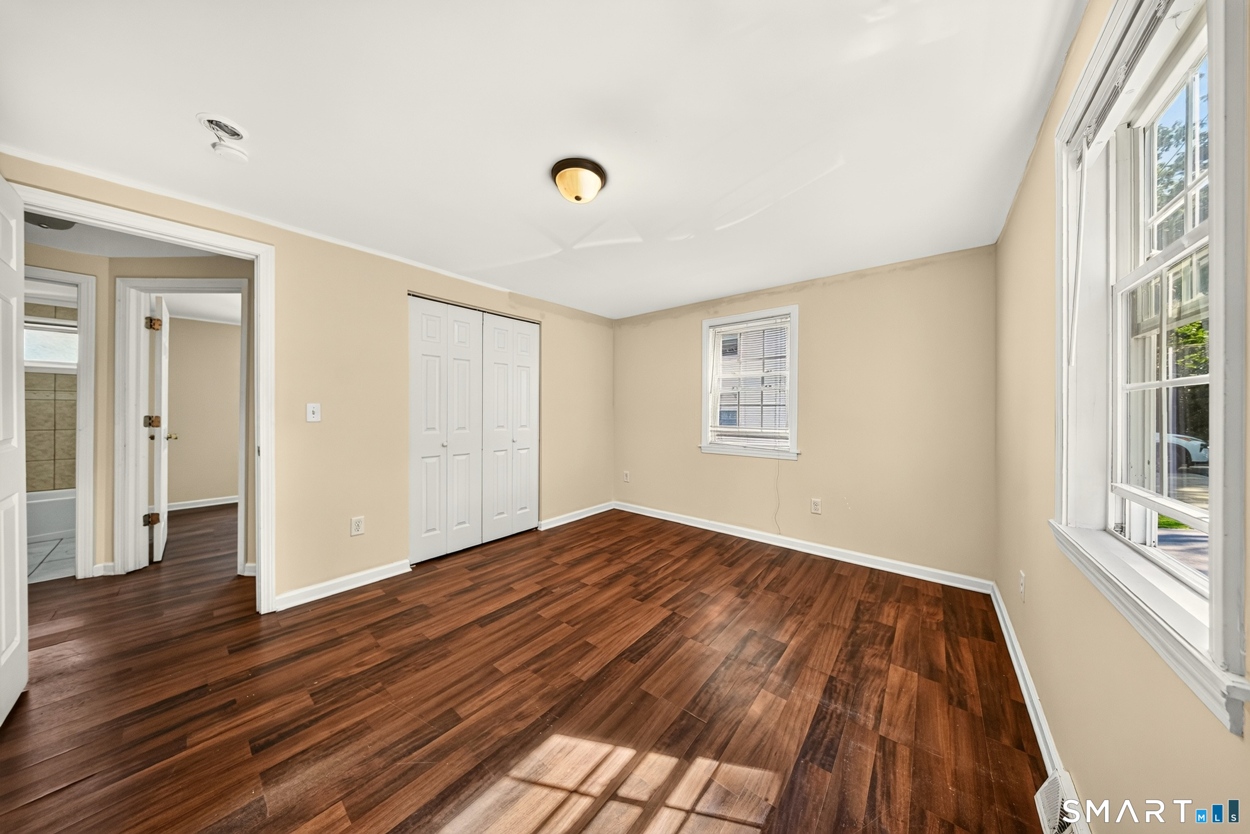 185 Forest Road photo 13
