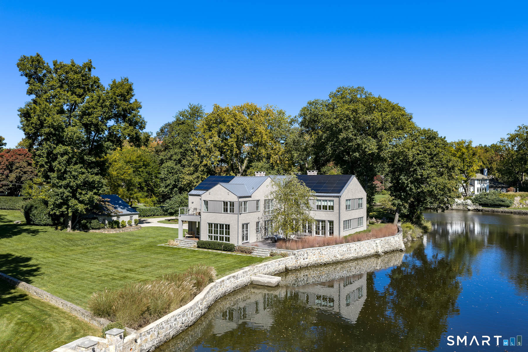 Photo 1 of Mansion for sale at 3 Coves End Rd, Darien, CT 06820 | MLS# 24212593 | Listing updated on 2026-10-07
