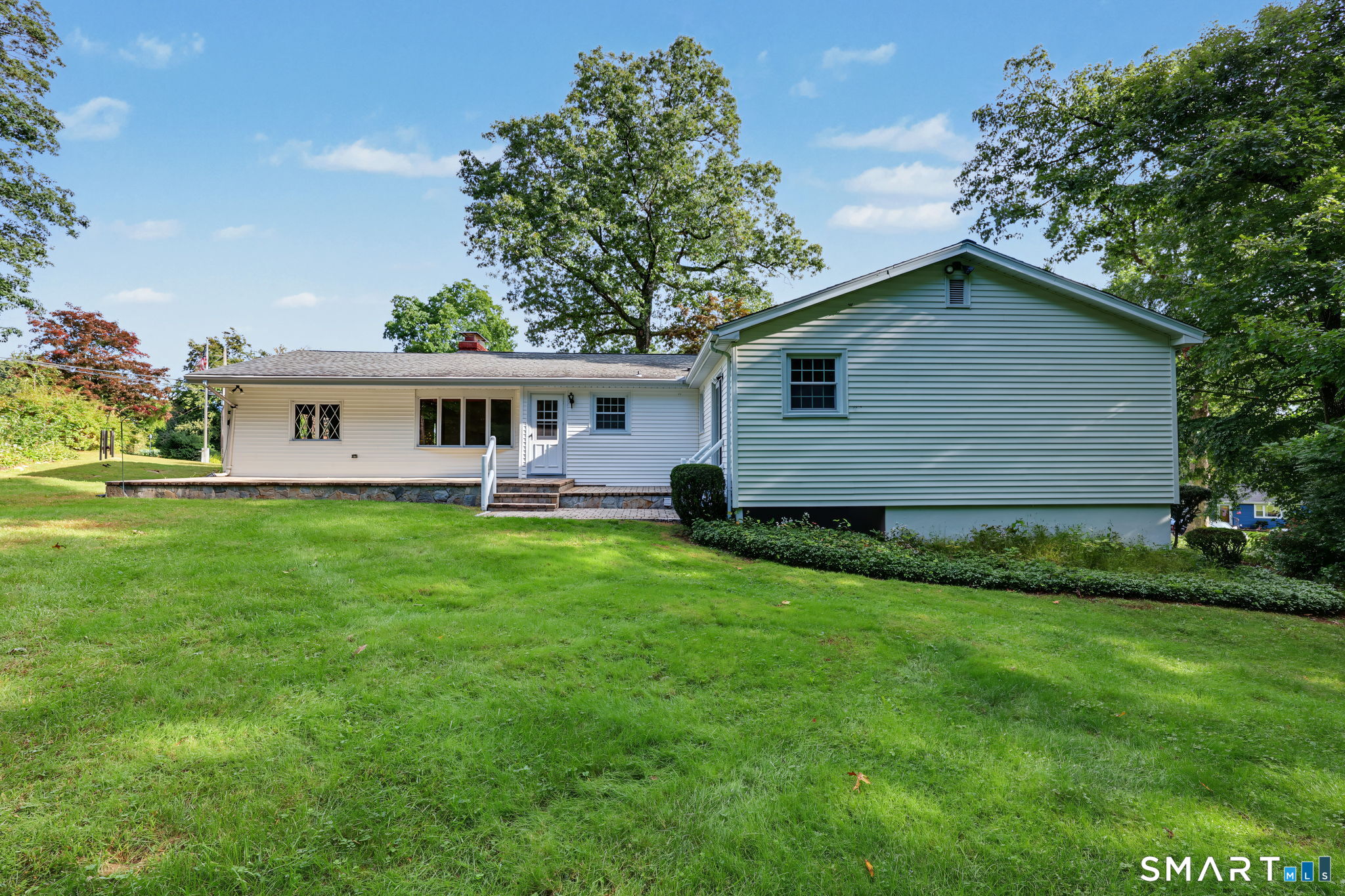 62 Longmeadow photo 23