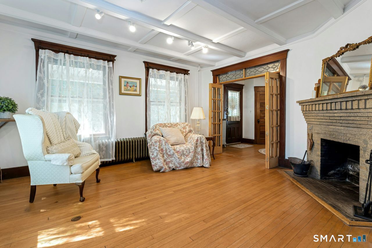 60 Nashvile photo 15