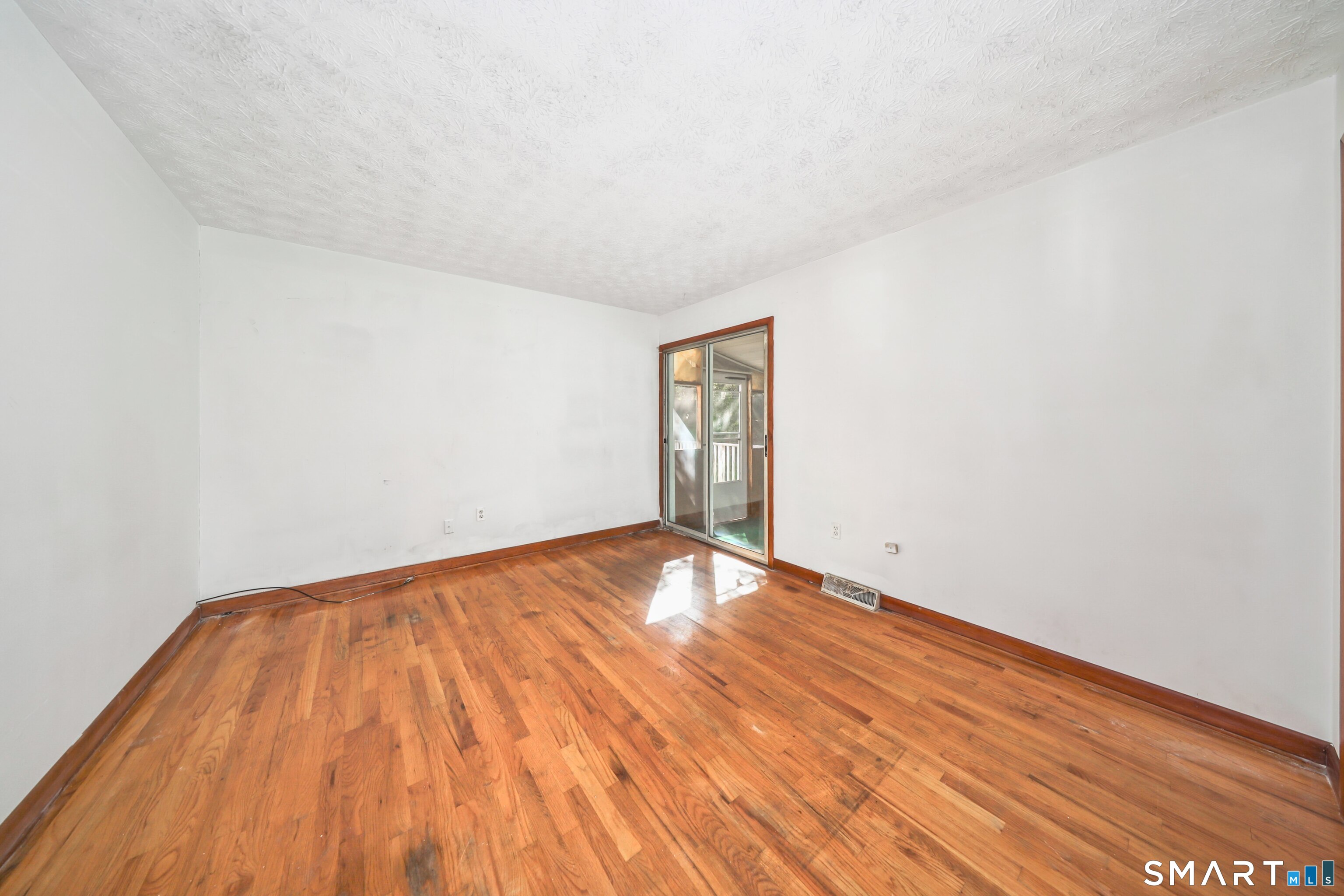 73 Hartl Drive photo 12