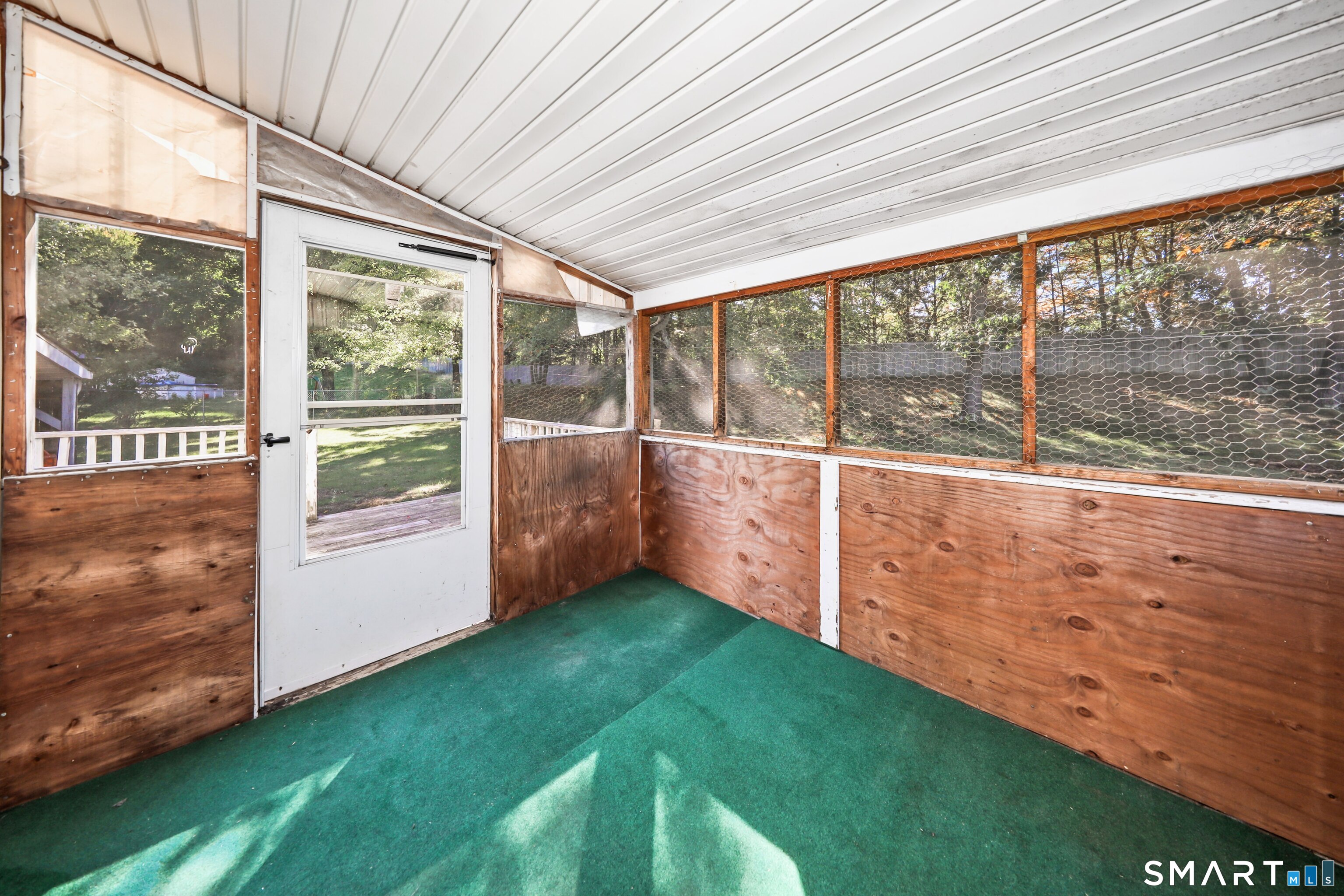 73 Hartl Drive photo 15