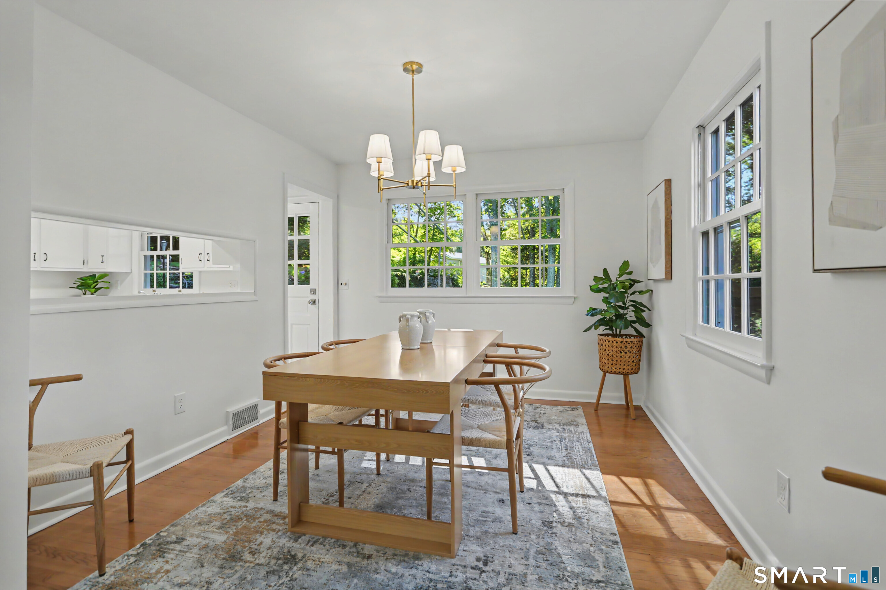 4 Lookout Lane, Greens Farms, Westport, CT 06880