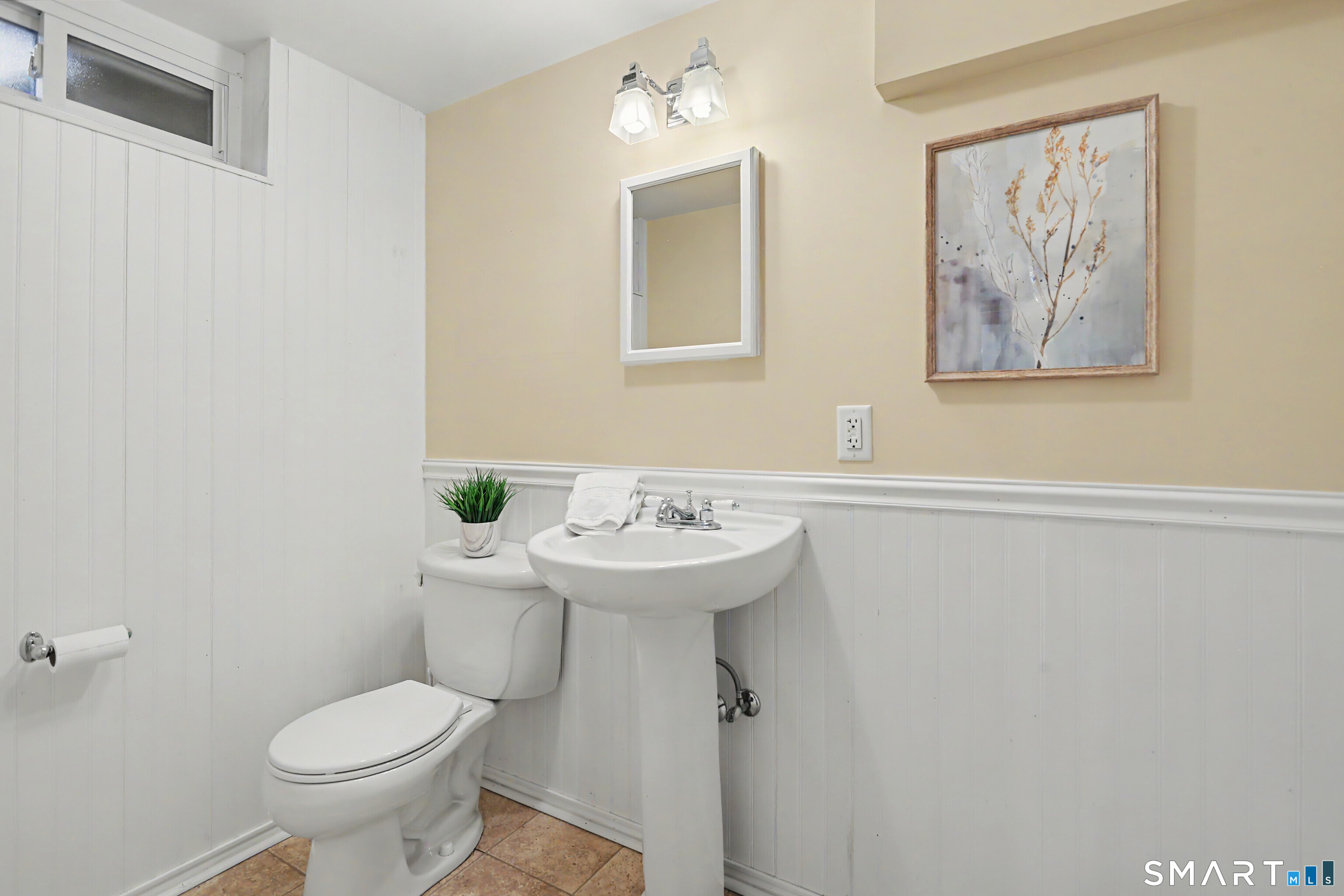 4 Lookout Lane, Greens Farms, Westport, CT 06880