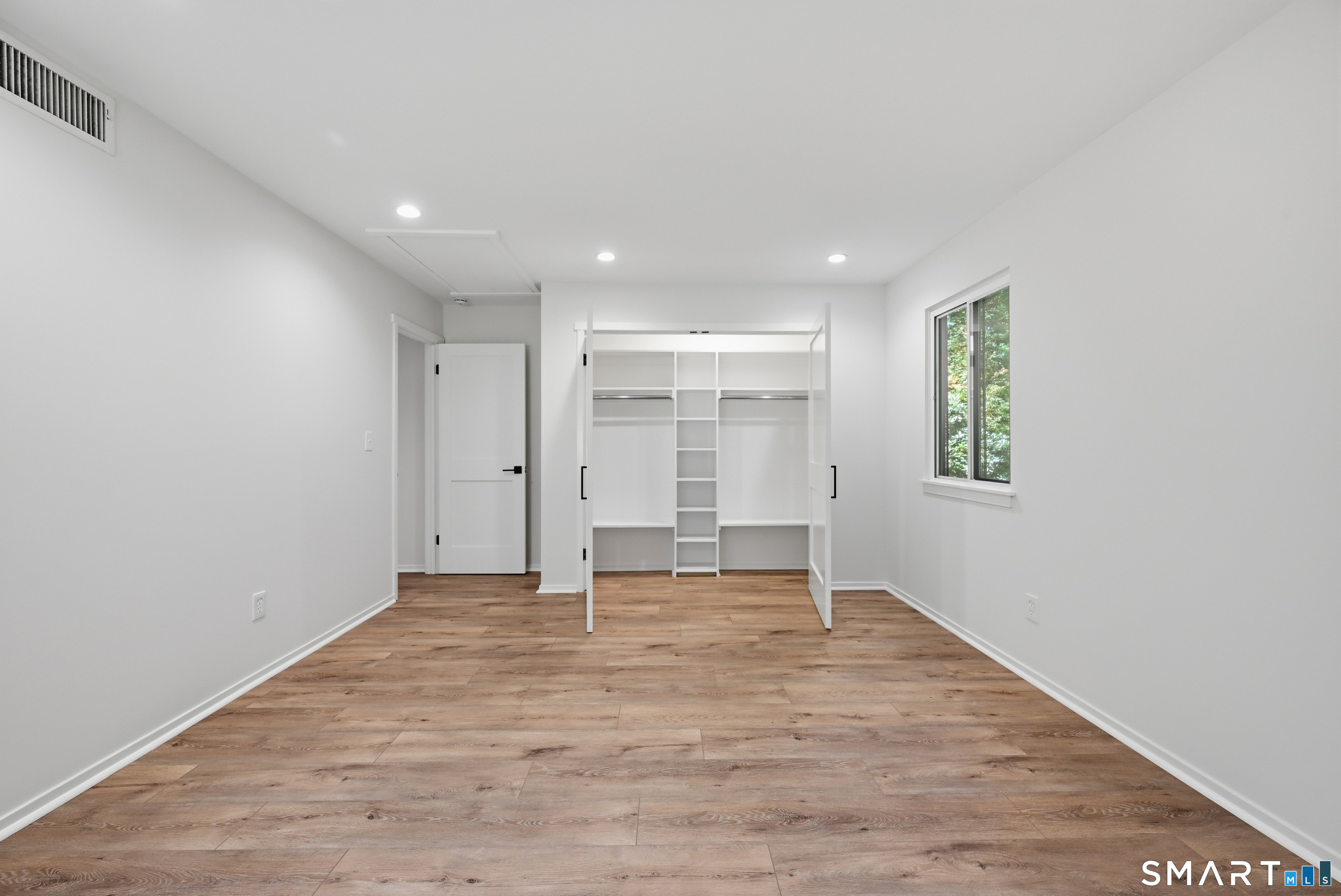 883 Heritage Village Unit #C photo 9