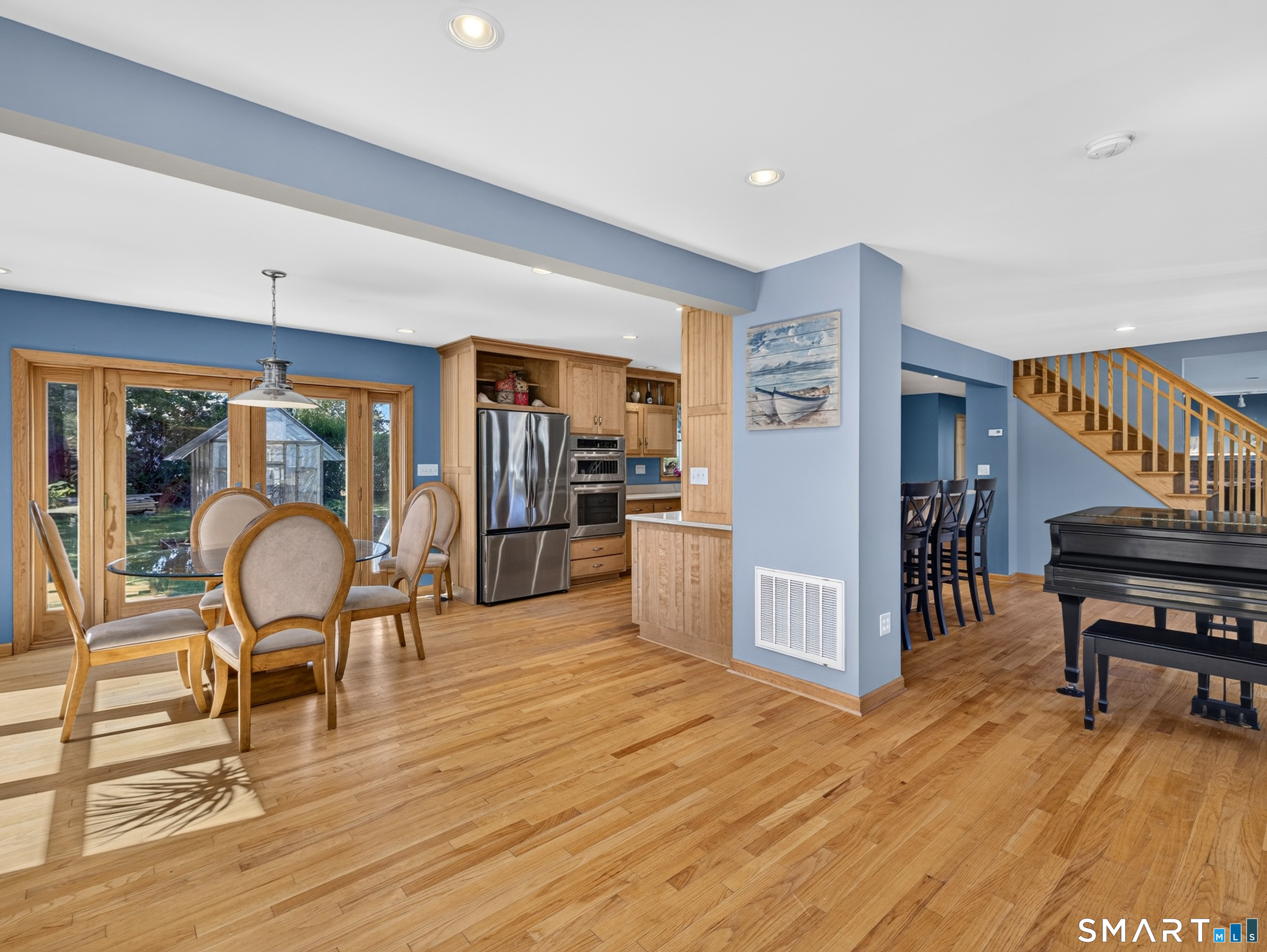 112 Harbor Parkway, Clinton, CT 06413