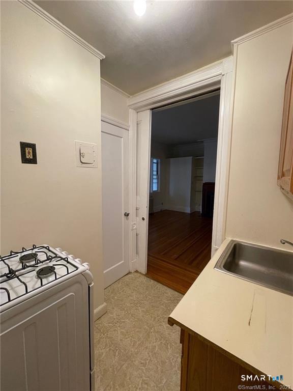 Foto 9 de Apartamento en renta en 68 Mason Street #1A, Greenwich, CT — $1,500/mes