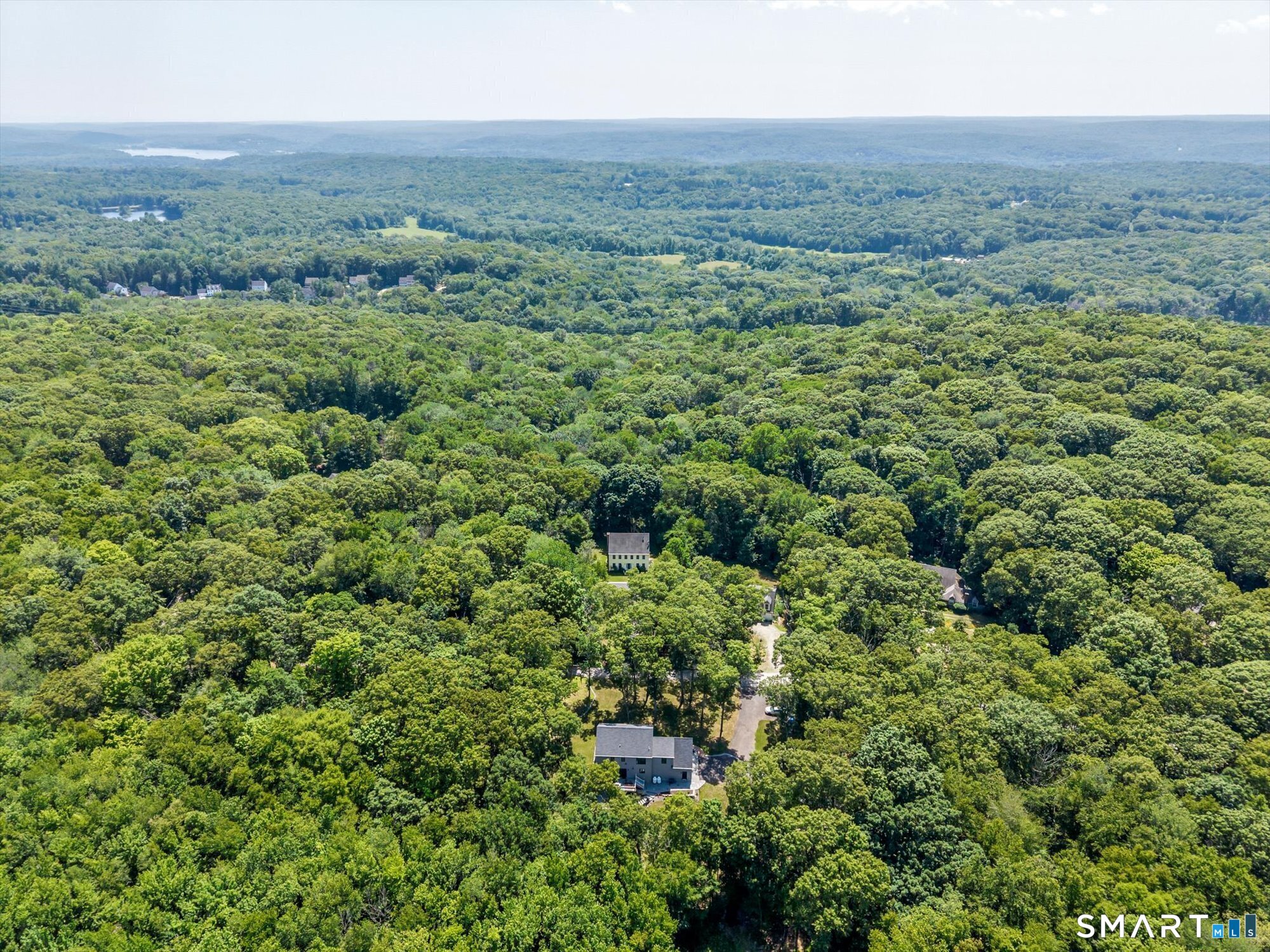 Photo 3 of Single family home for sale at 7 Bogue Ln, East Haddam, CT 06423 | MLS# 24212820 | Listing updated on 2026-10-08