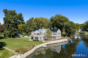 3 Coves End, Darien