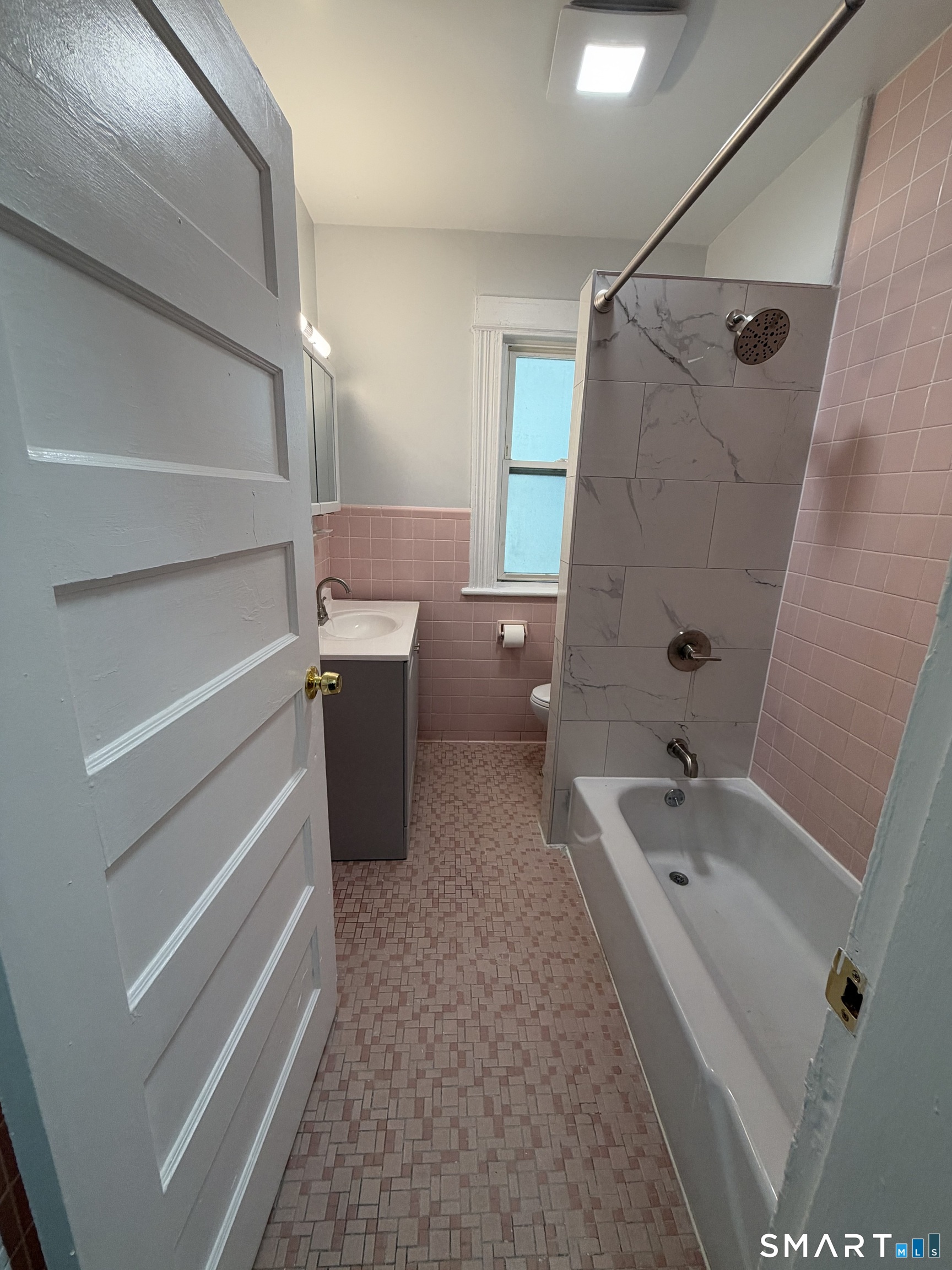319 Maplewood Avenue Unit #2 photo 11