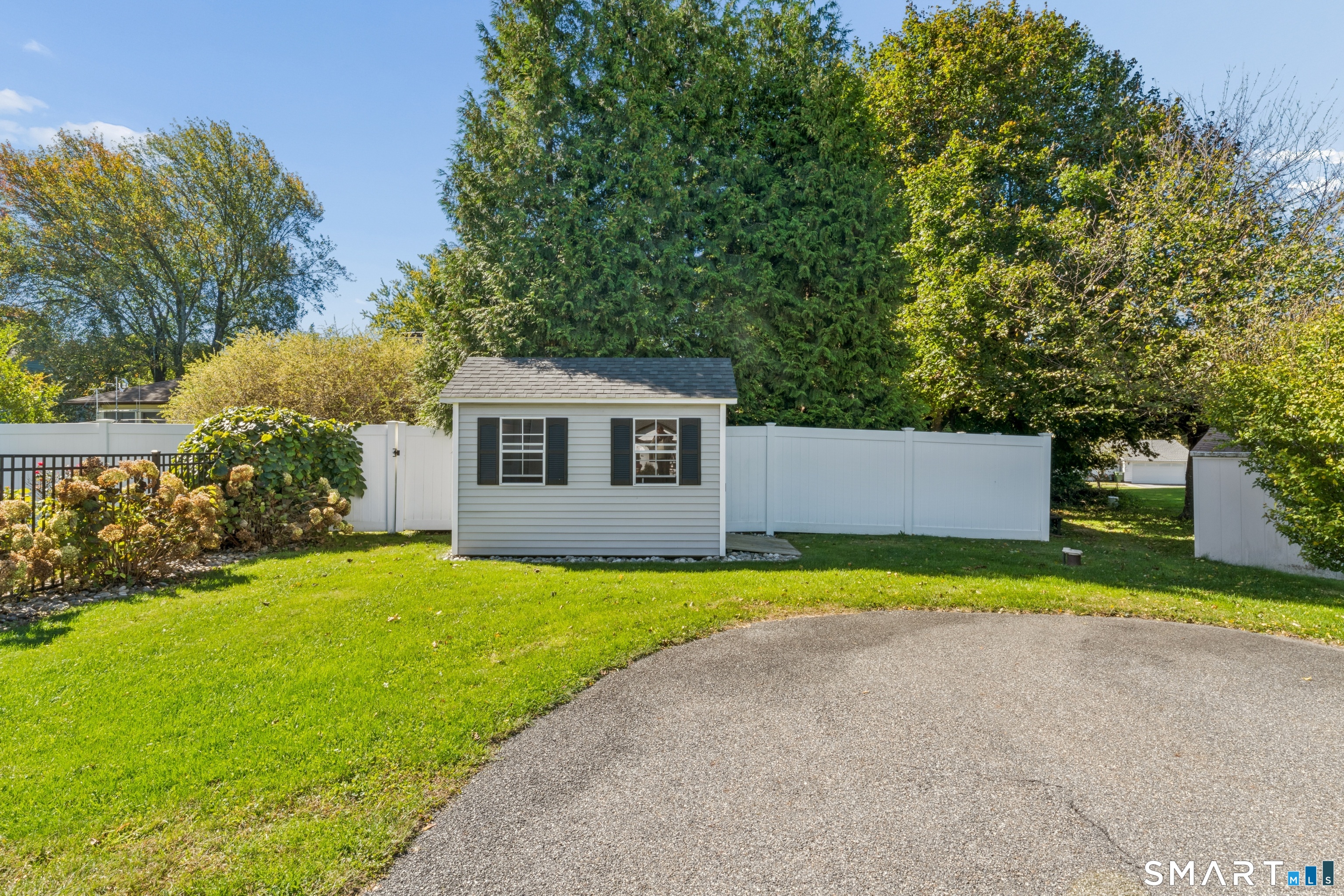 38 Jeanette Road photo 33