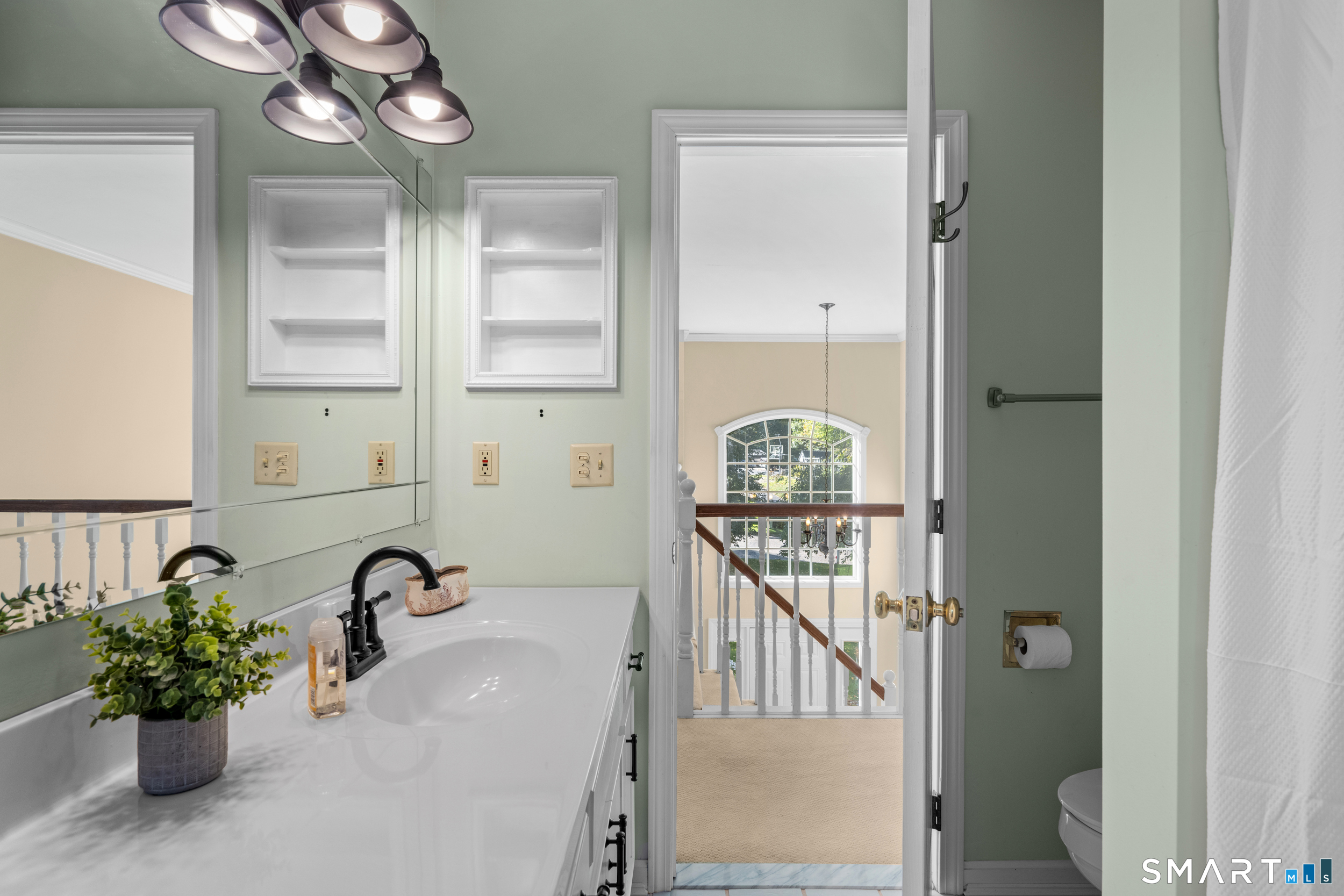 Second floor full bath