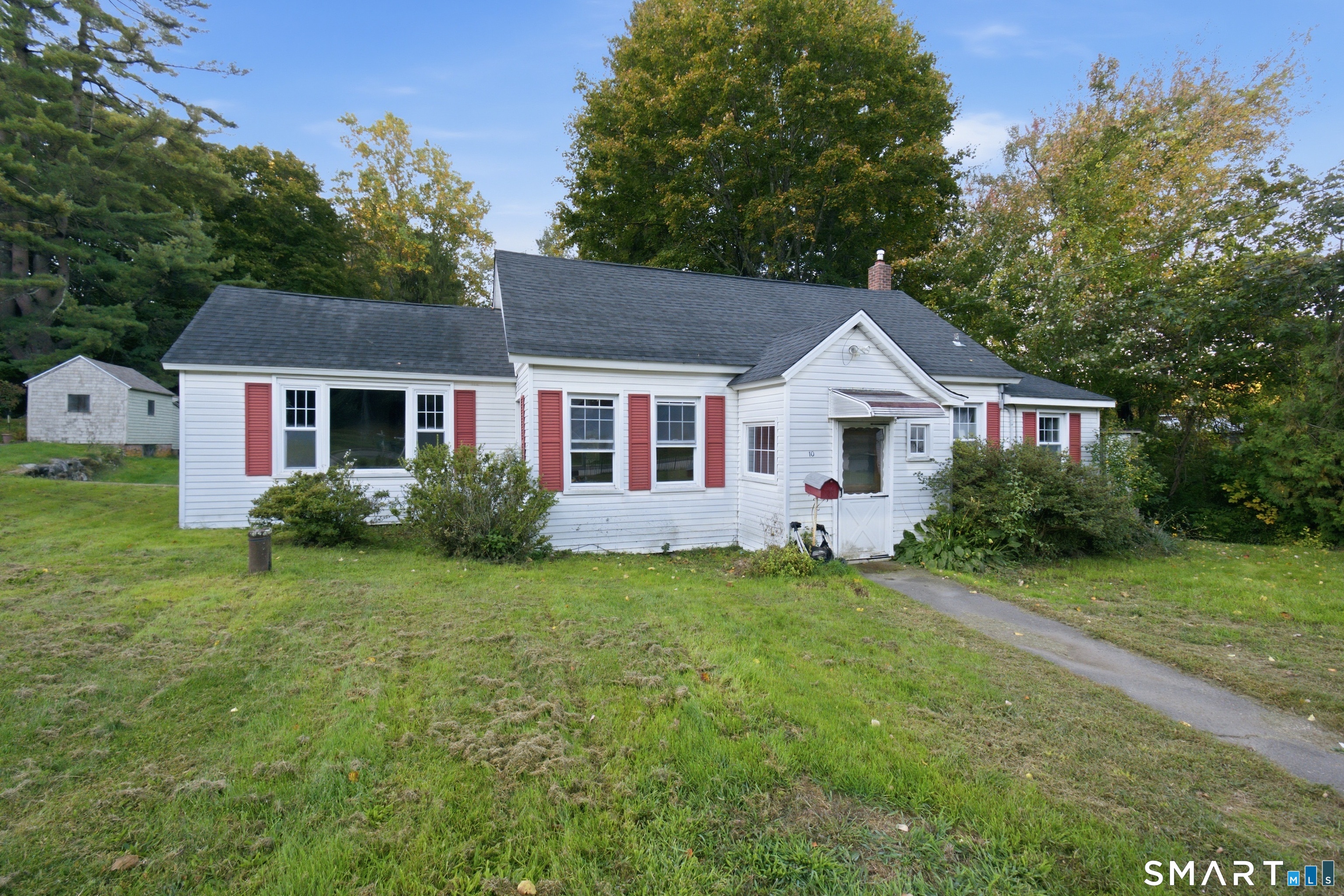 Photo 1 of Single family home for sale at 10 Walnut Ave, East Hampton, CT 06424 | MLS# 24212343 | Listing updated on 2026-10-07