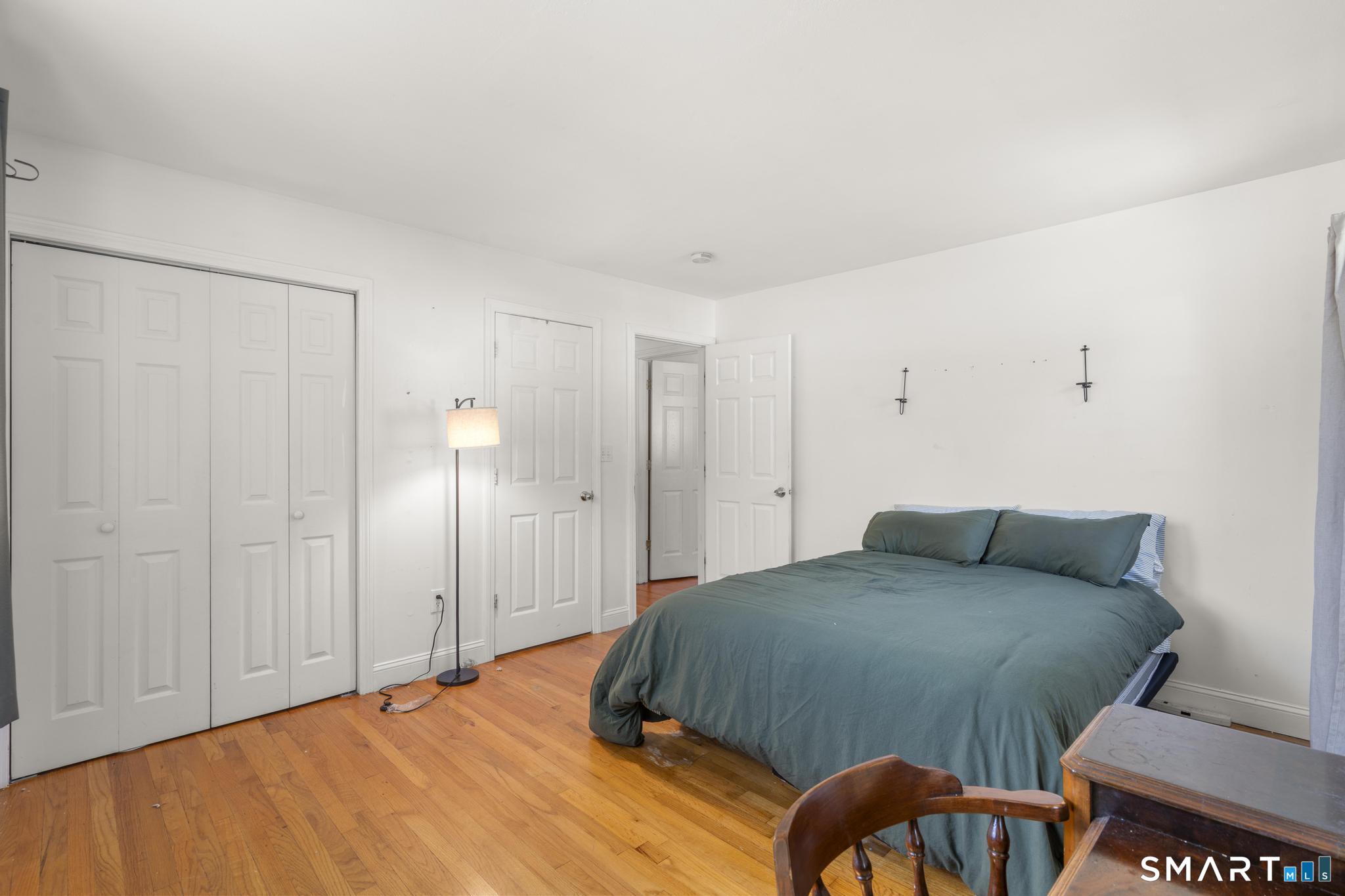 251 Holland Road photo 18