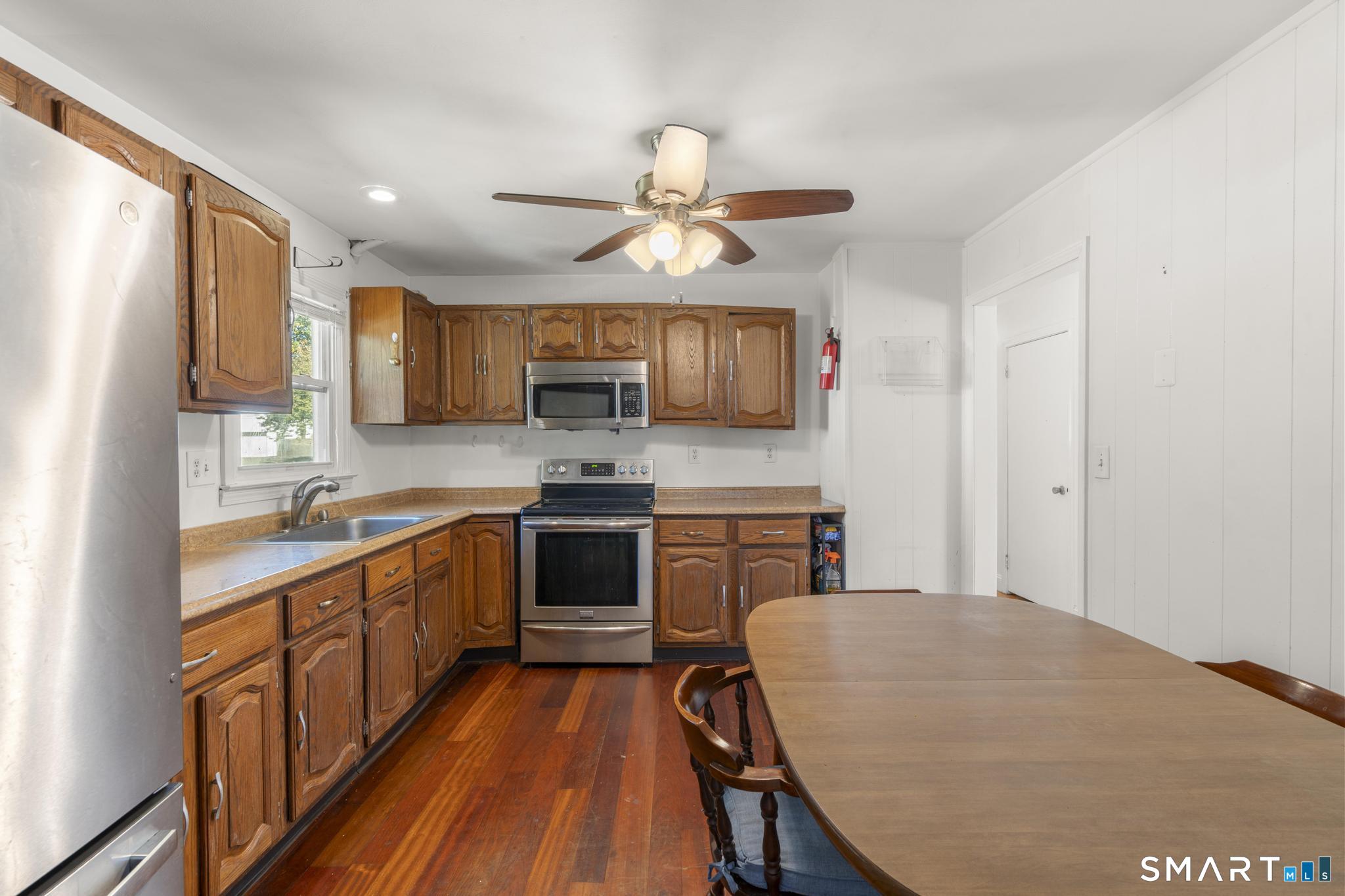 251 Holland Road photo 11