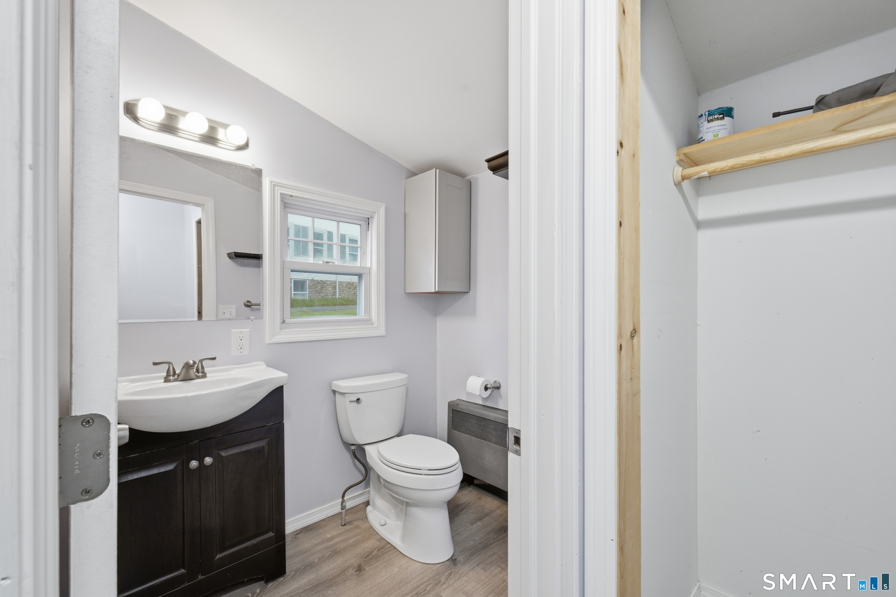 10 Walnut Avenue, East Hampton, CT 06424