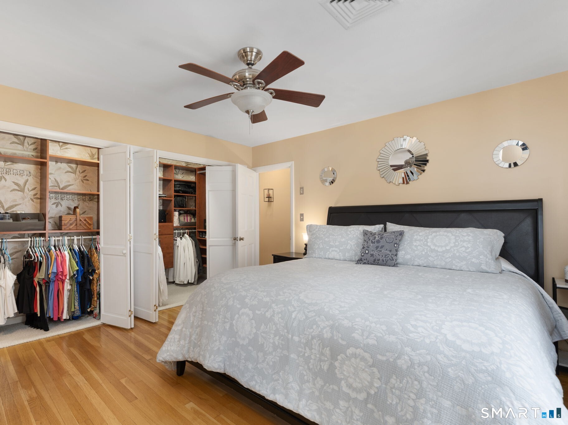 266 Heritage Road photo 16