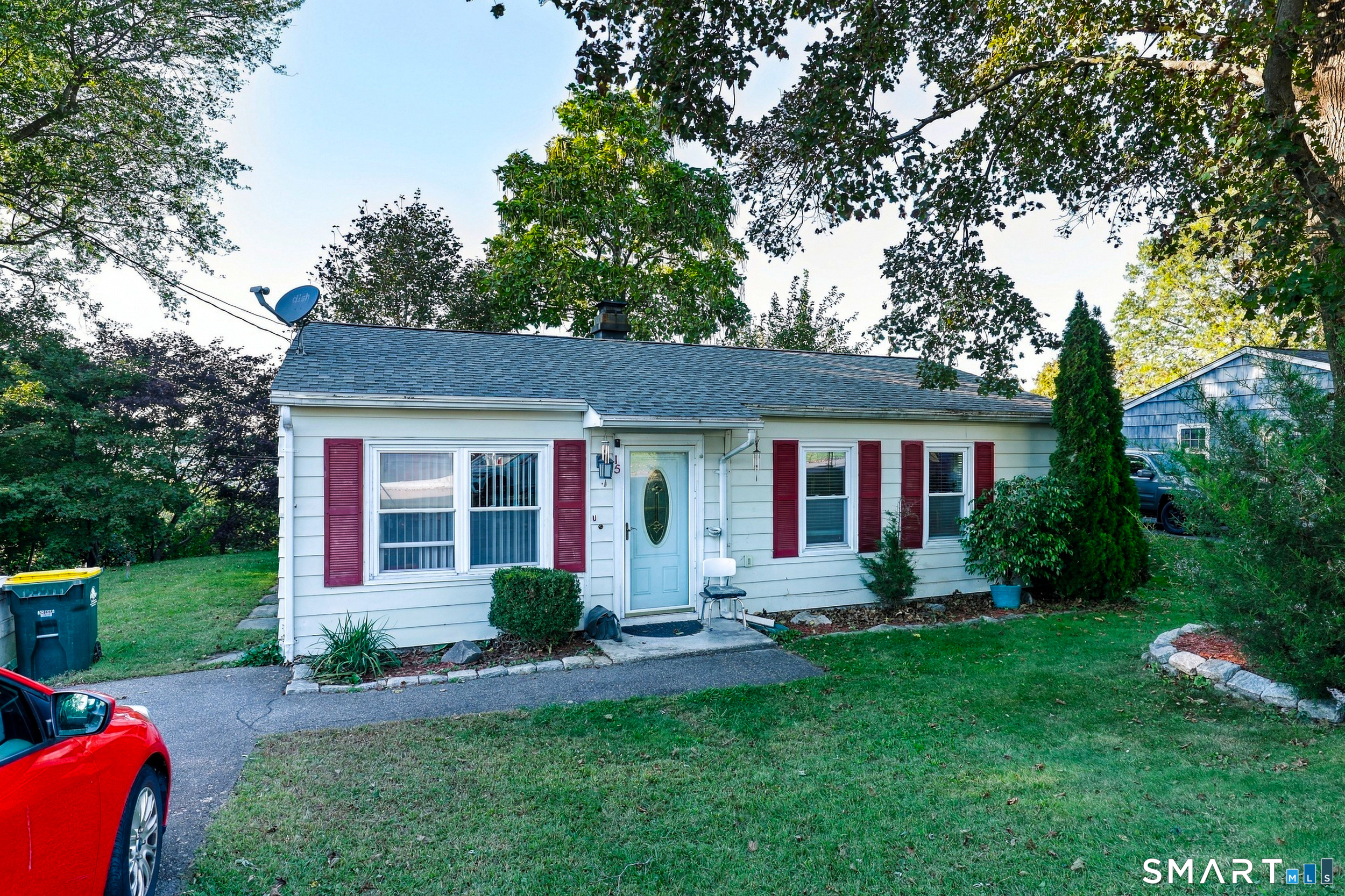 Photo 4 of Single family home for sale at 15 Belleview Ter, Ansonia, CT 06401 | MLS# 24209259 | Listing updated on 2026-10-08