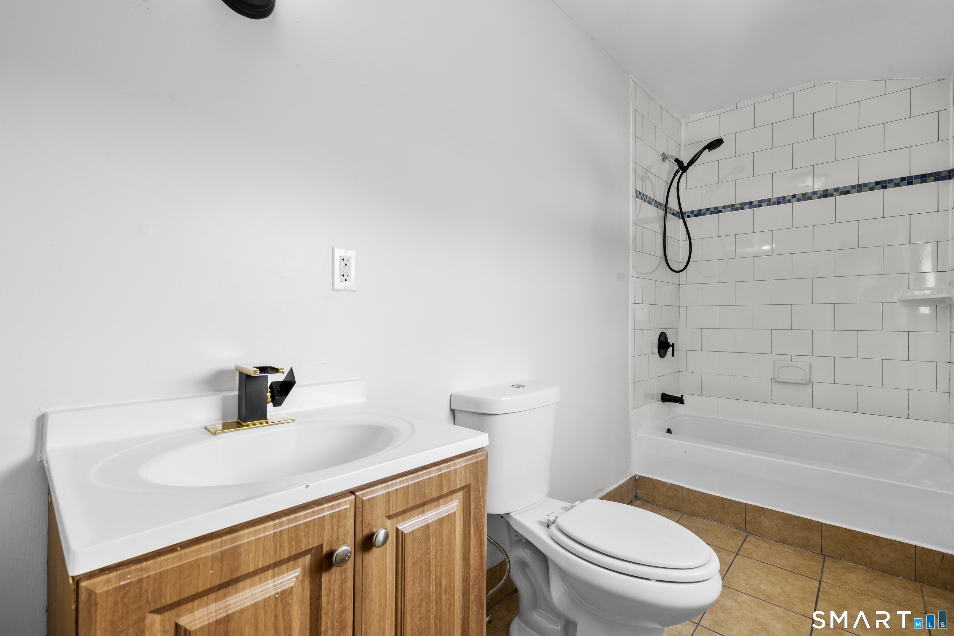 1065 Kossuth Street photo 15