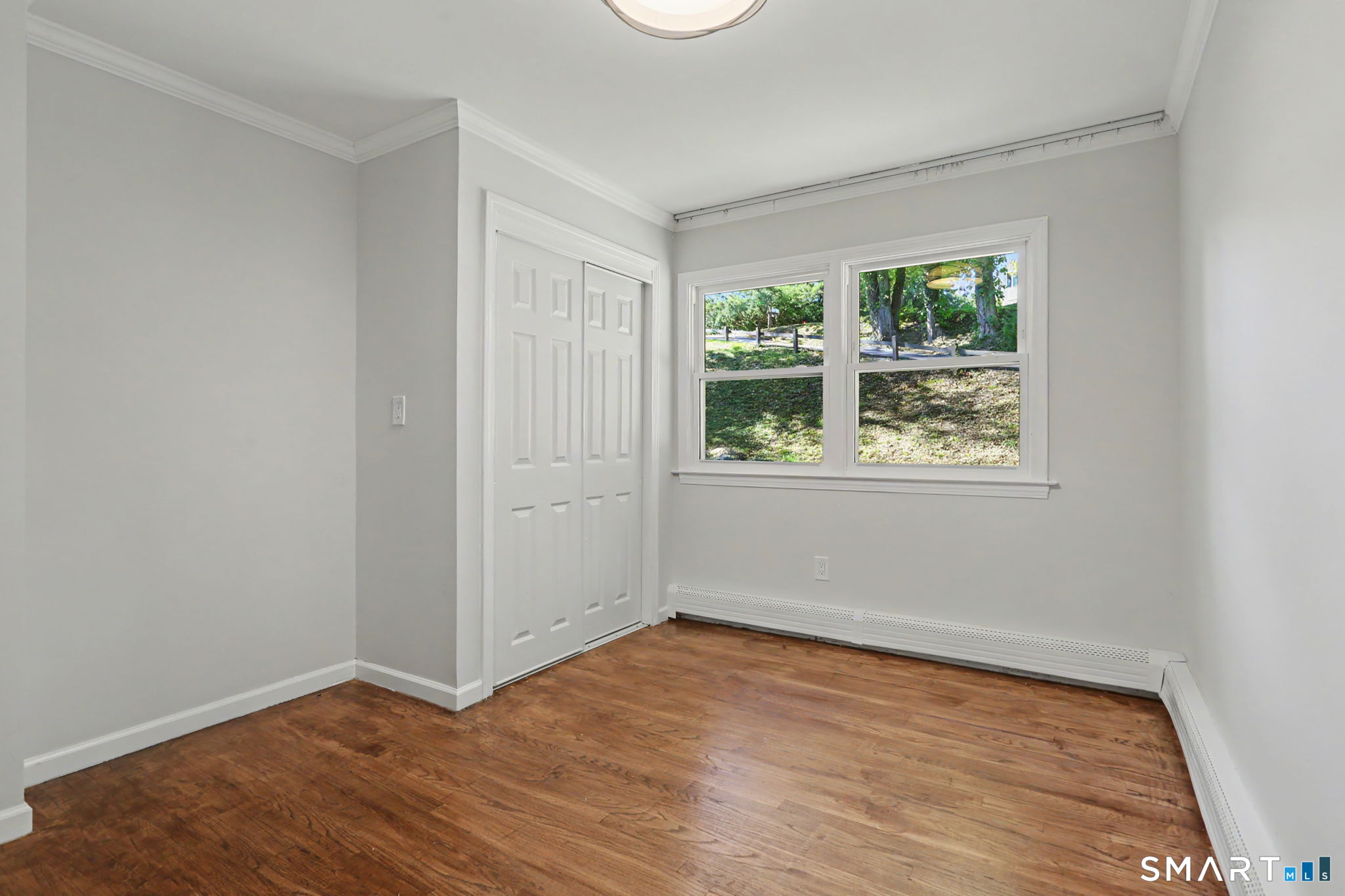 9 Raymond Lane photo 14