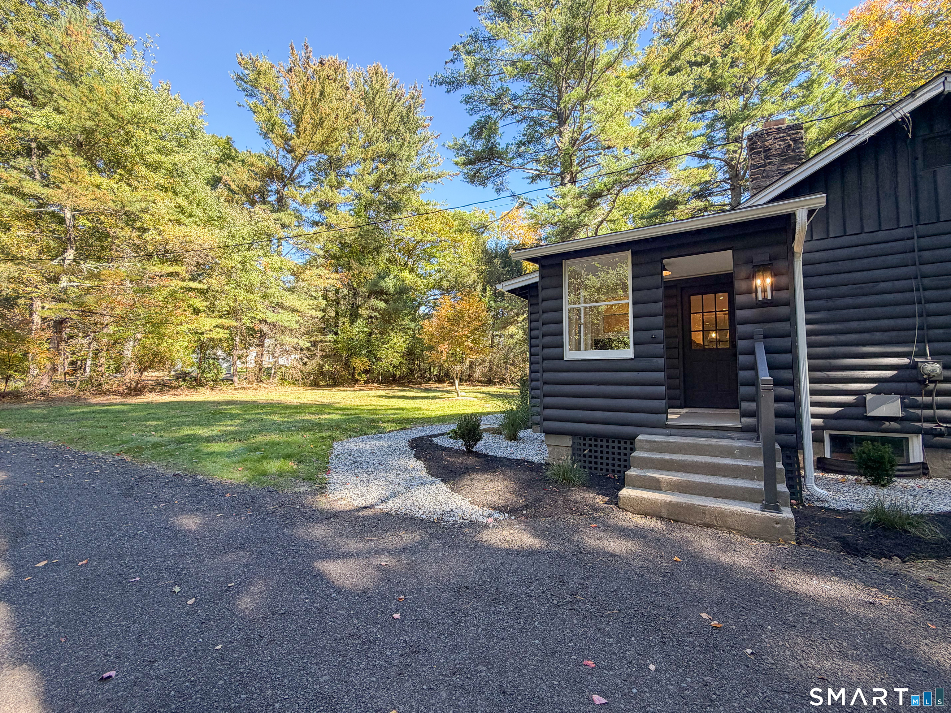 24 Sandy Beach Road photo 28