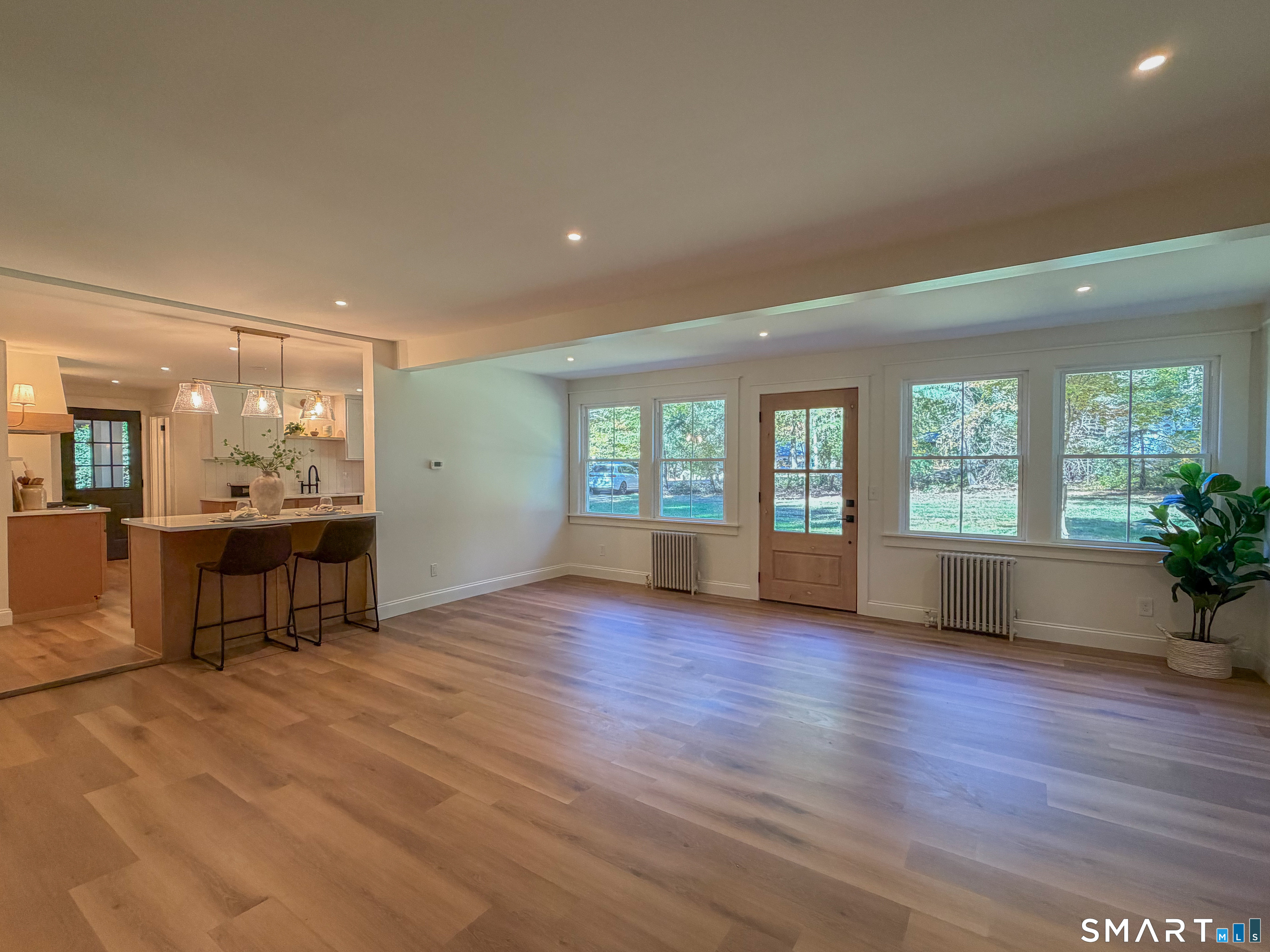 24 Sandy Beach Road photo 12