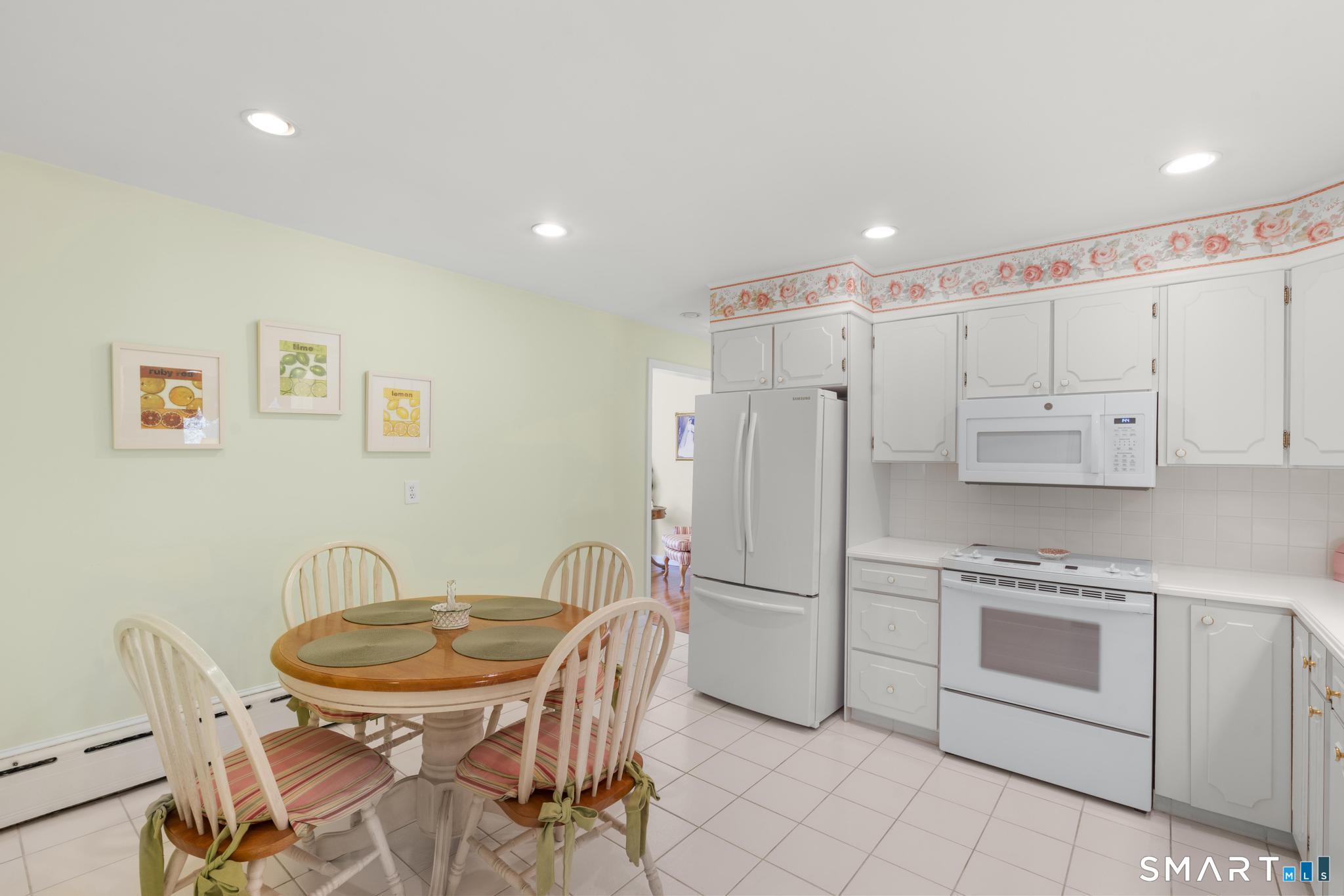 60 Venice Avenue photo 16