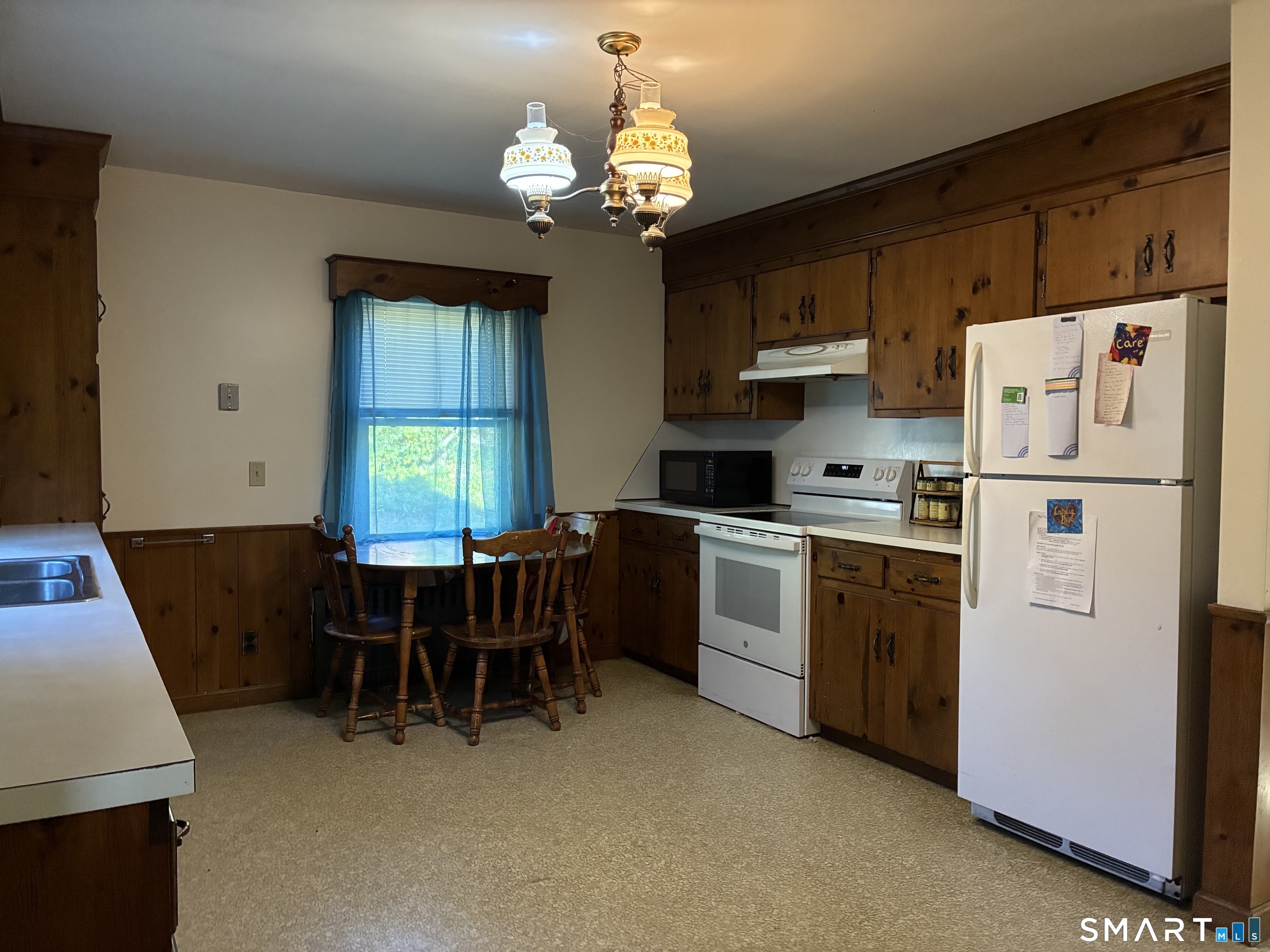 15 Sipples Hill Road, East Haddam, CT 06469