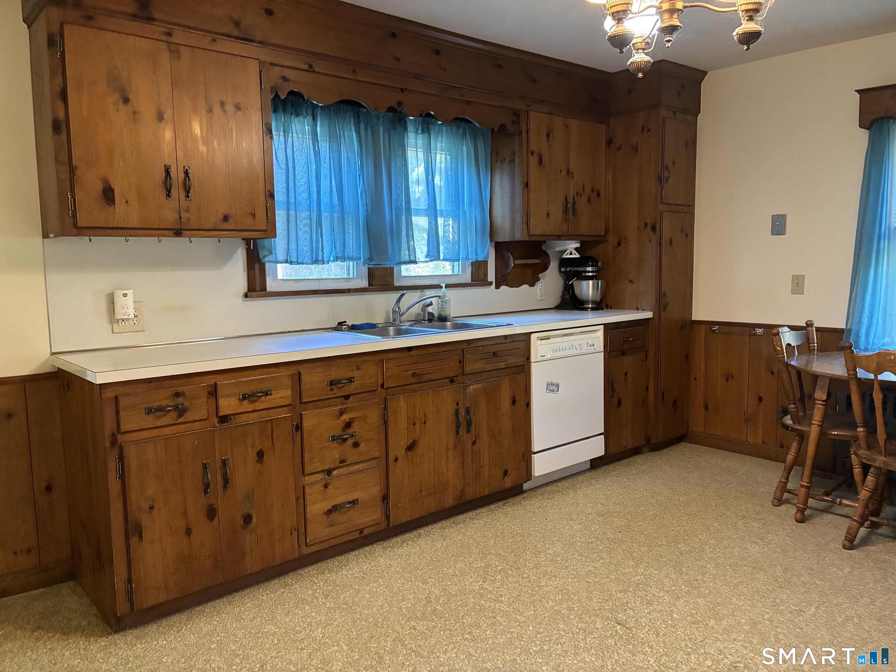 15 Sipples Hill Road, East Haddam, CT 06469