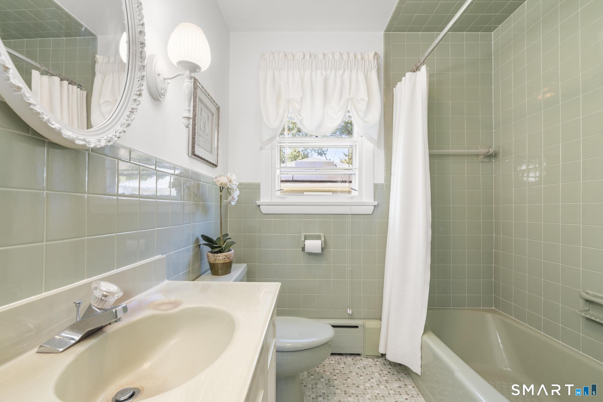 60 Venice Avenue photo 19