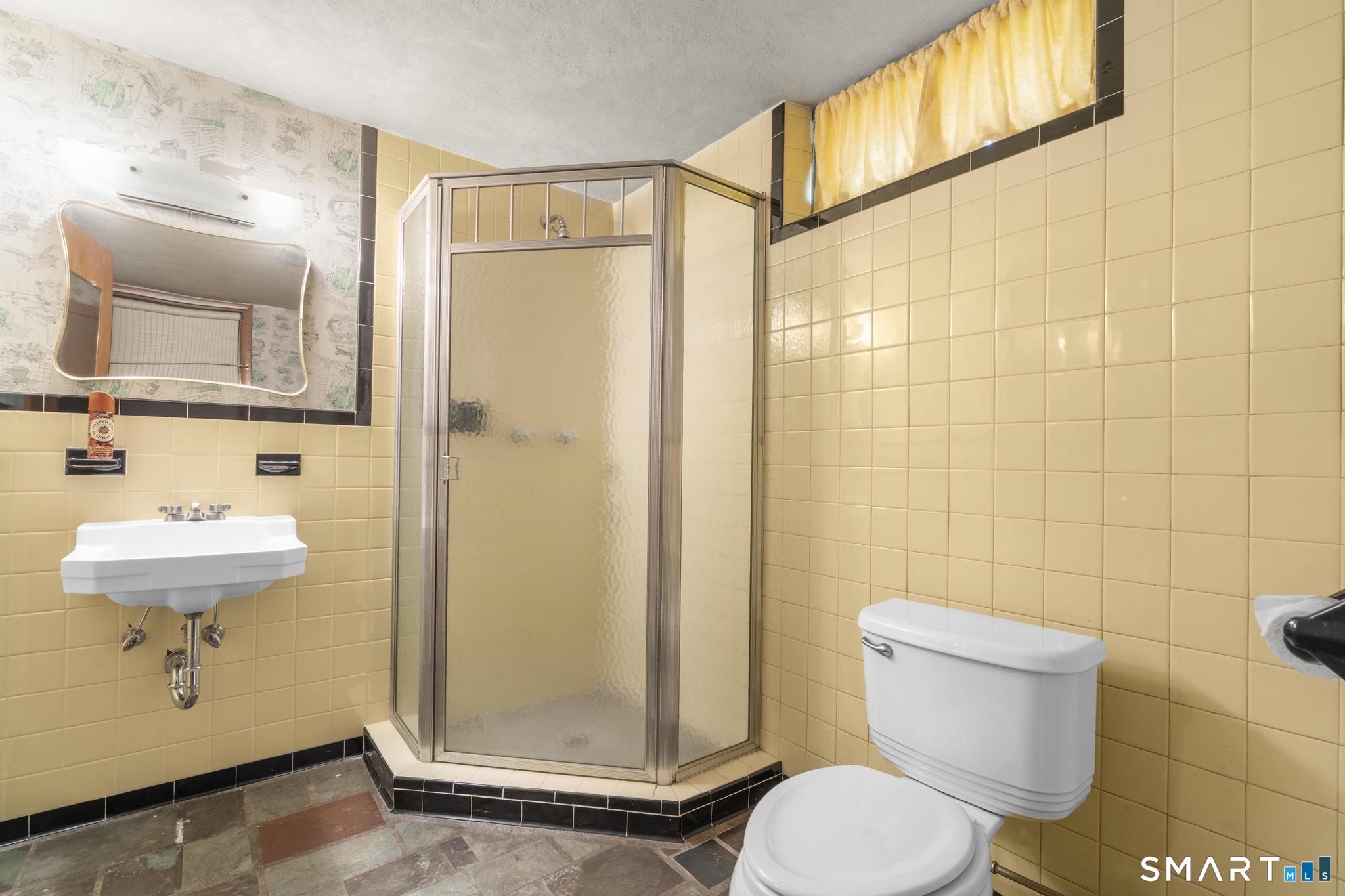 60 Venice Avenue photo 29