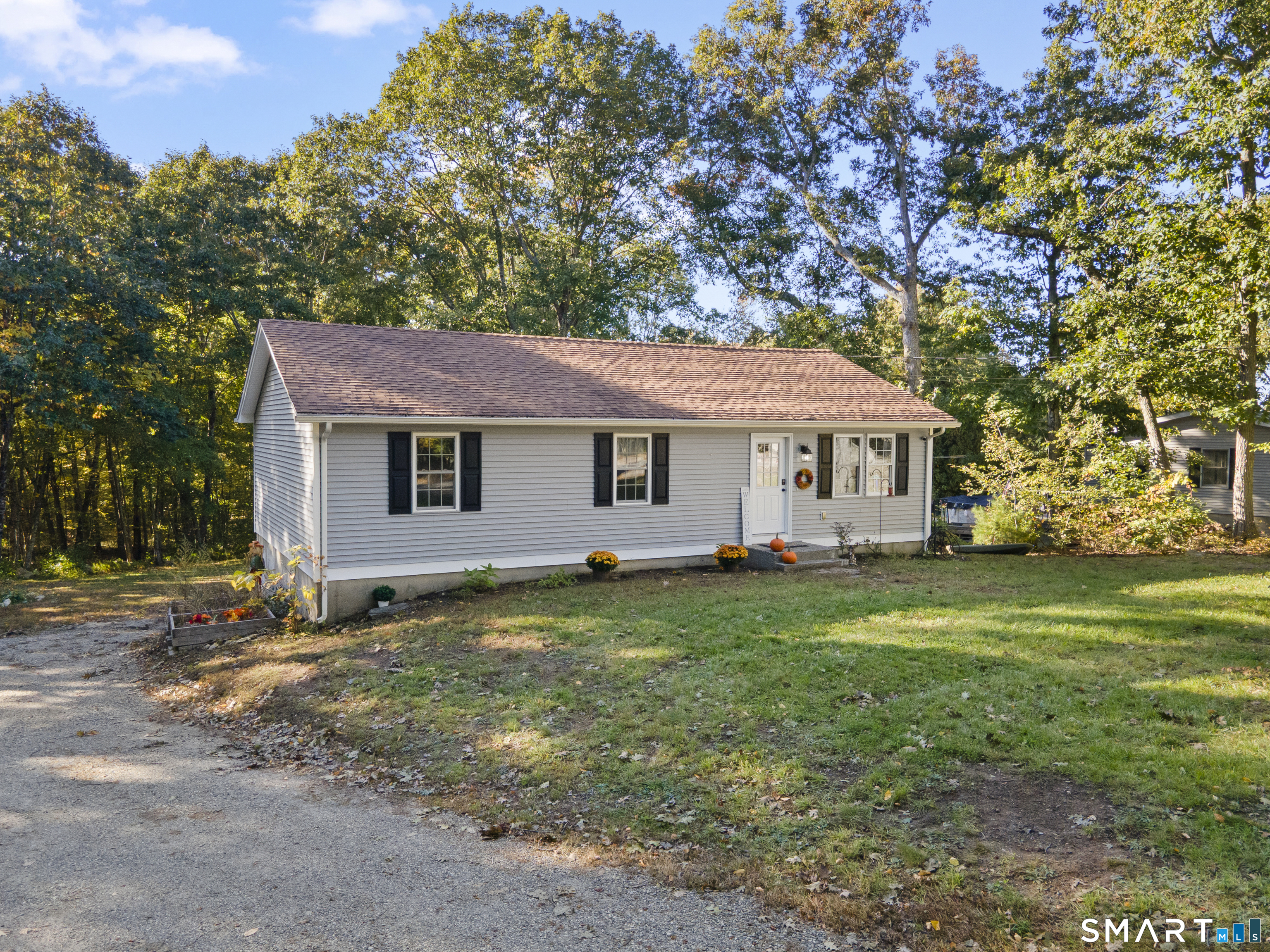 Photo 1 of Single family home for sale at 549 Squaw Rock Rd Ext, Danielson, CT 06239 | MLS# 24211572 | Listing updated on 2026-10-08