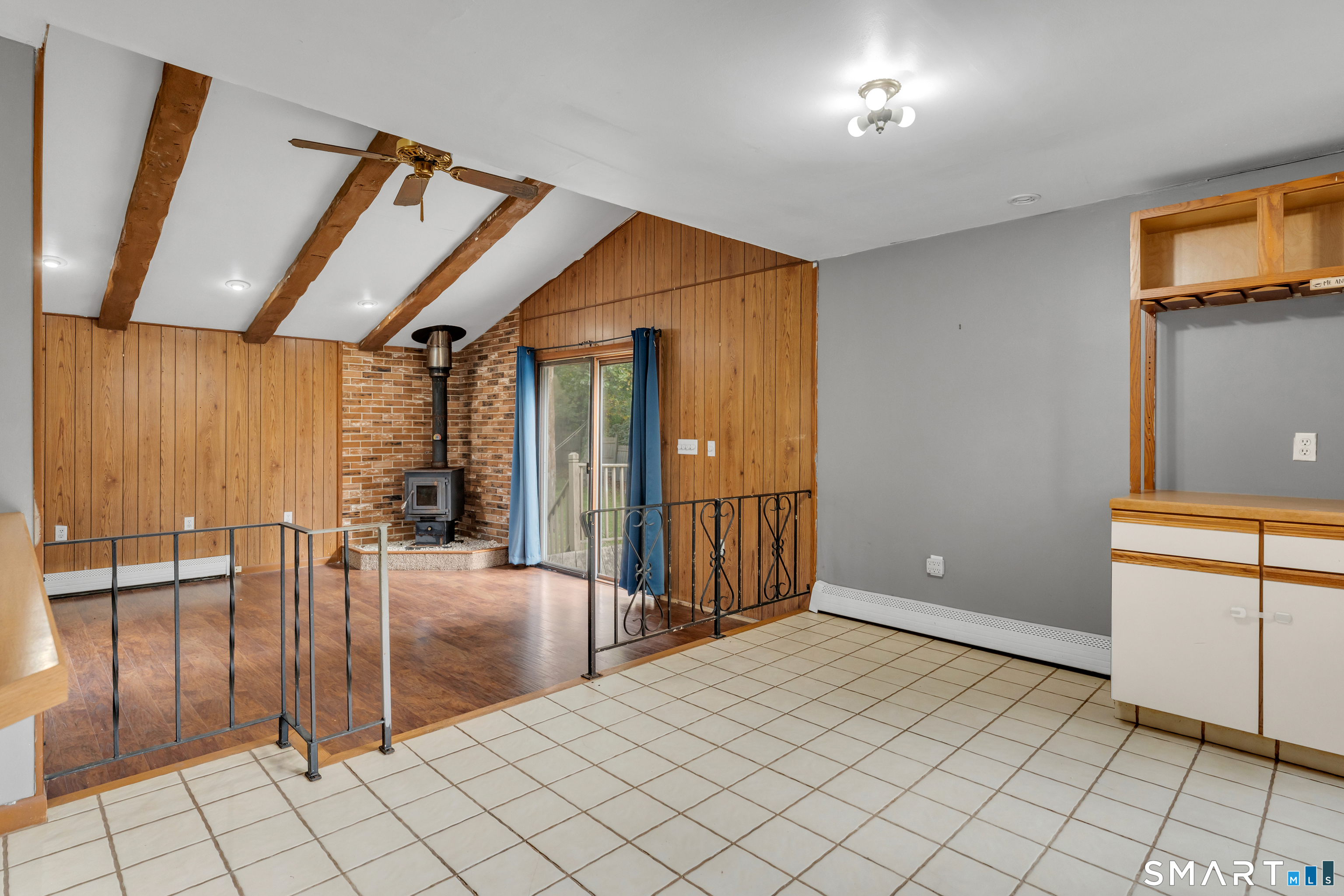561 Old Colchester Road photo 10
