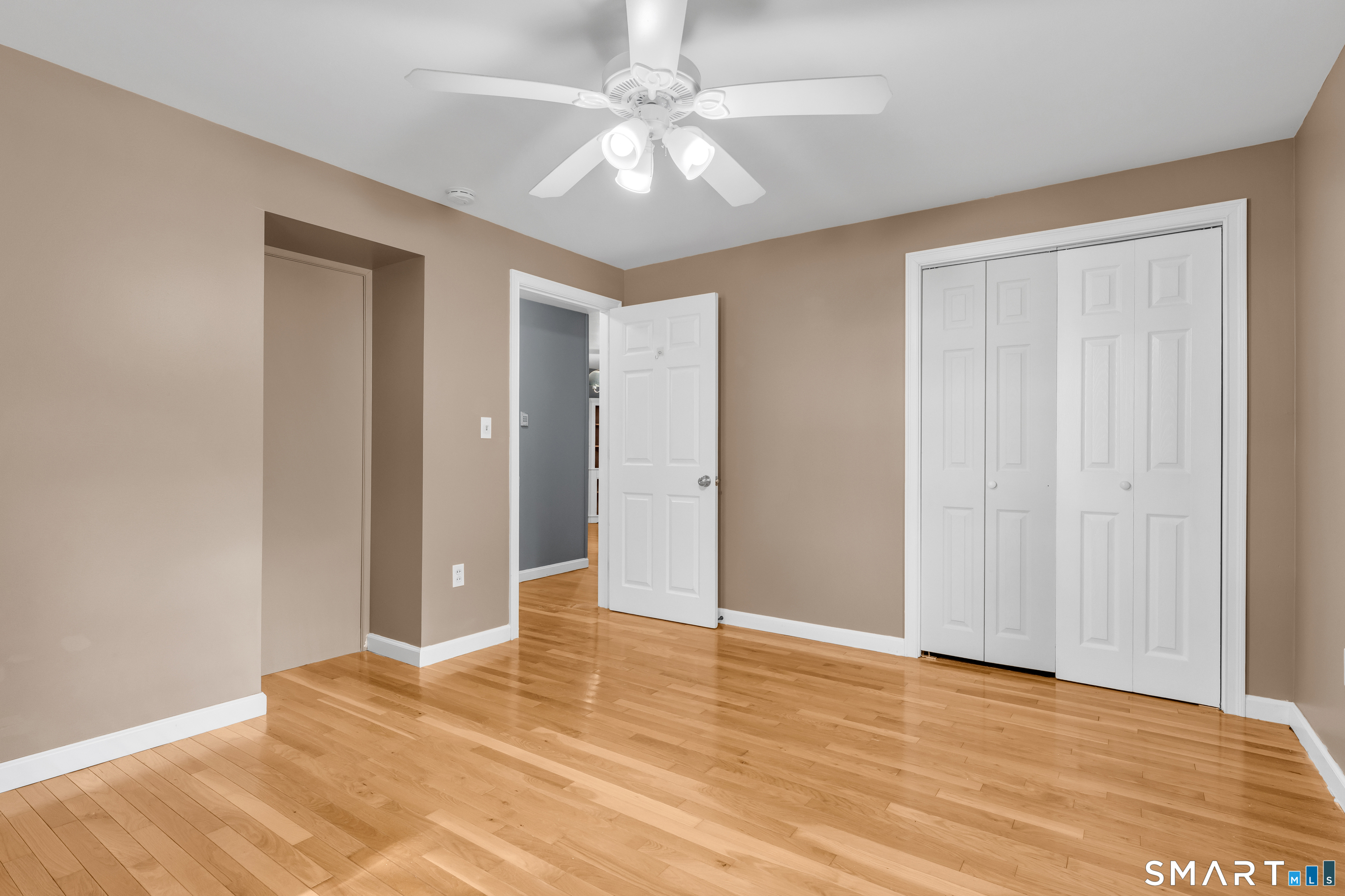 561 Old Colchester Road photo 22
