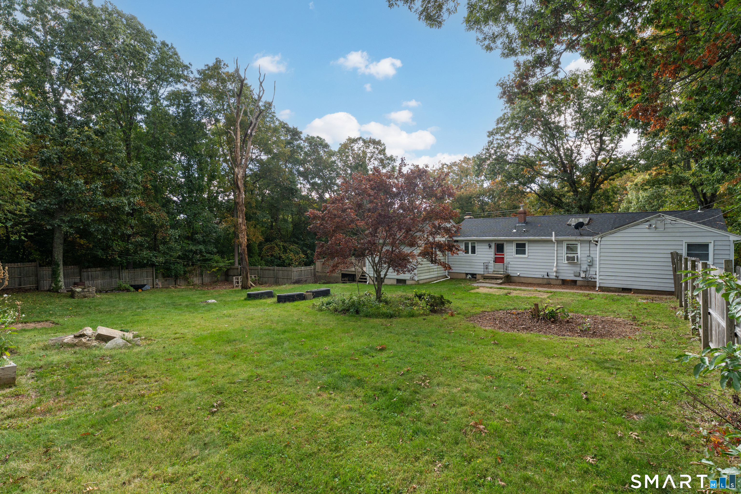 561 Old Colchester Road photo 35