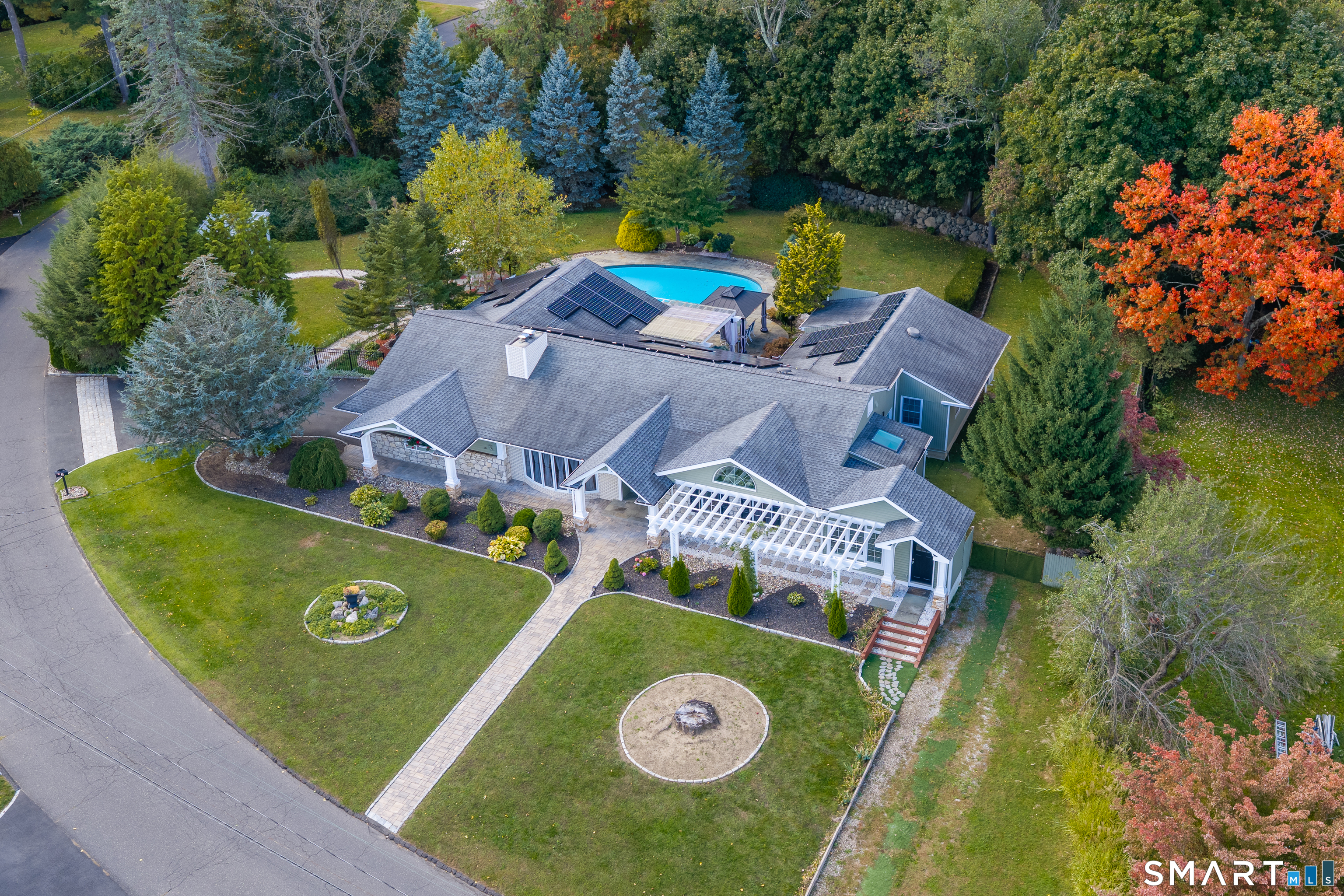 3 Dogwood Drive, King St., Danbury, CT 06811