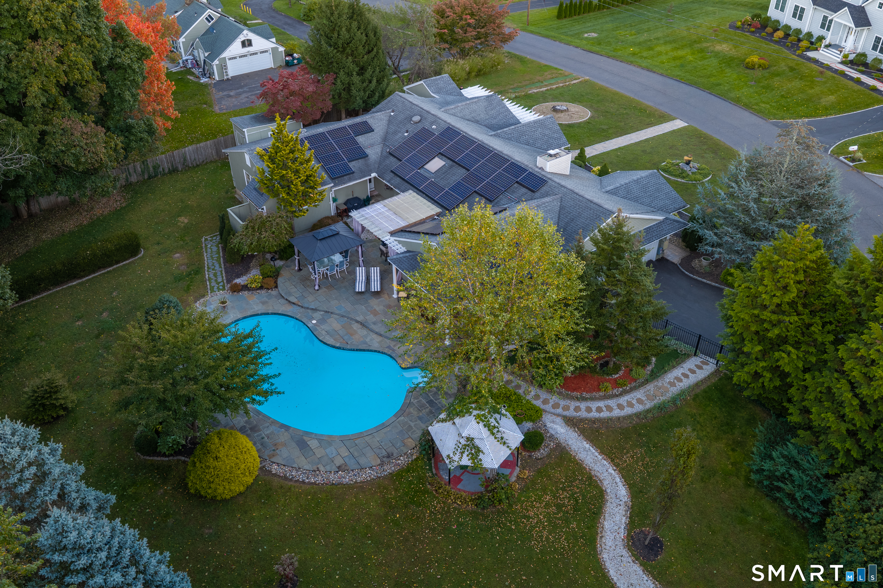 3 Dogwood Drive, King St., Danbury, CT 06811
