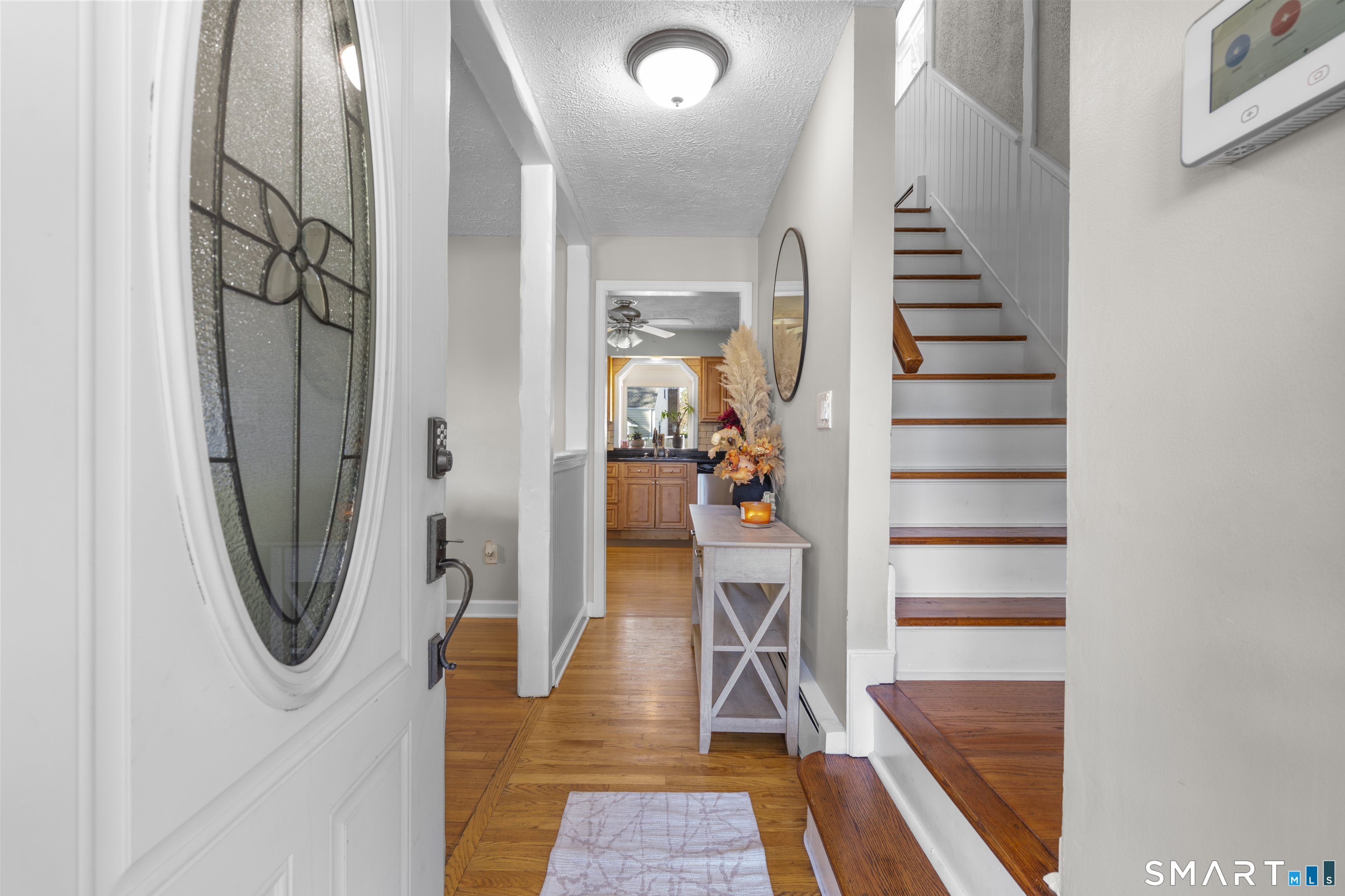 Photo 3 of Single family home for sale at 142 Cambridge St, Stratford, CT 06614 | MLS# 24212715 | Listing updated on 2026-10-08
