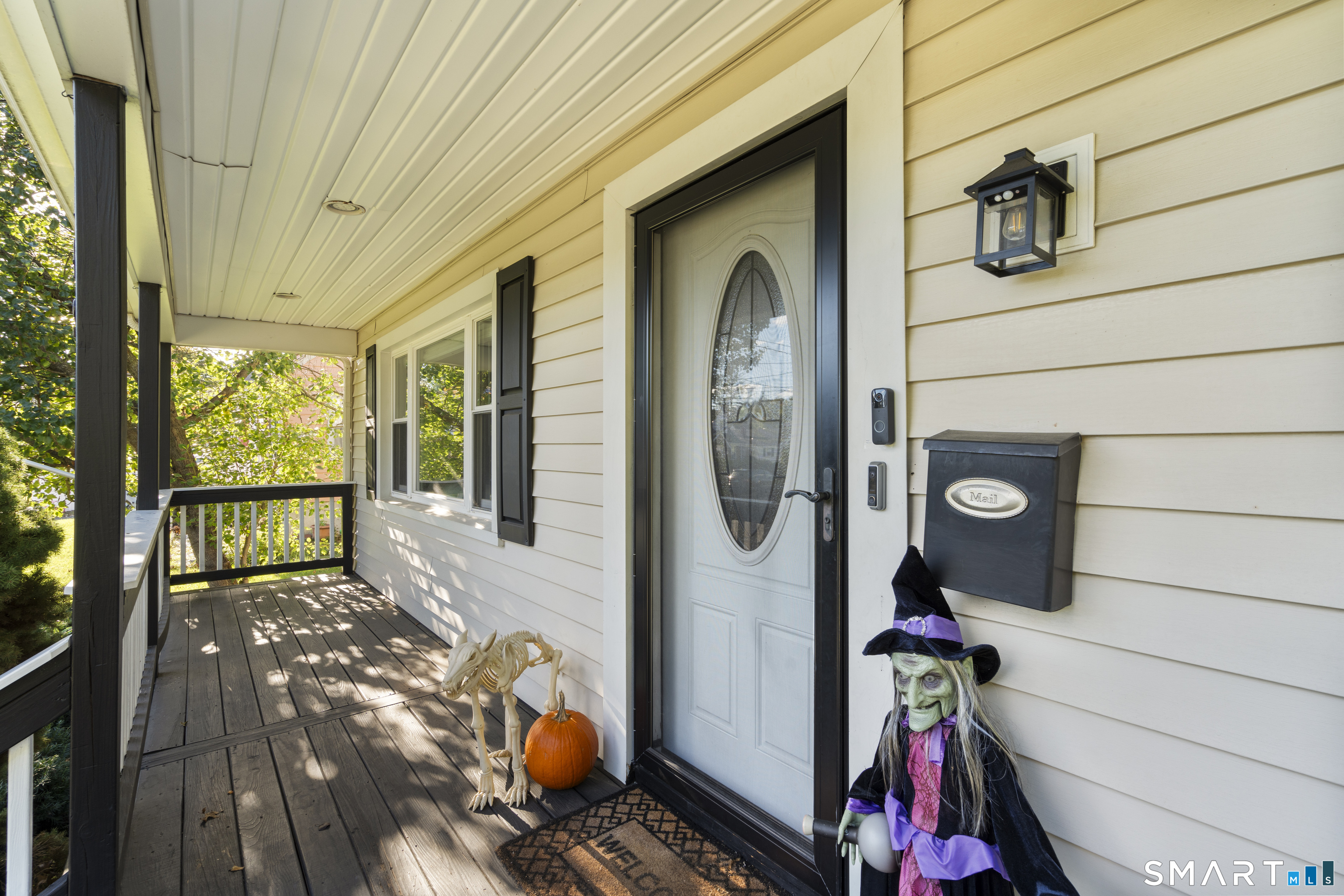 Photo 2 of Single family home for sale at 142 Cambridge St, Stratford, CT 06614 | MLS# 24212715 | Listing updated on 2026-10-08