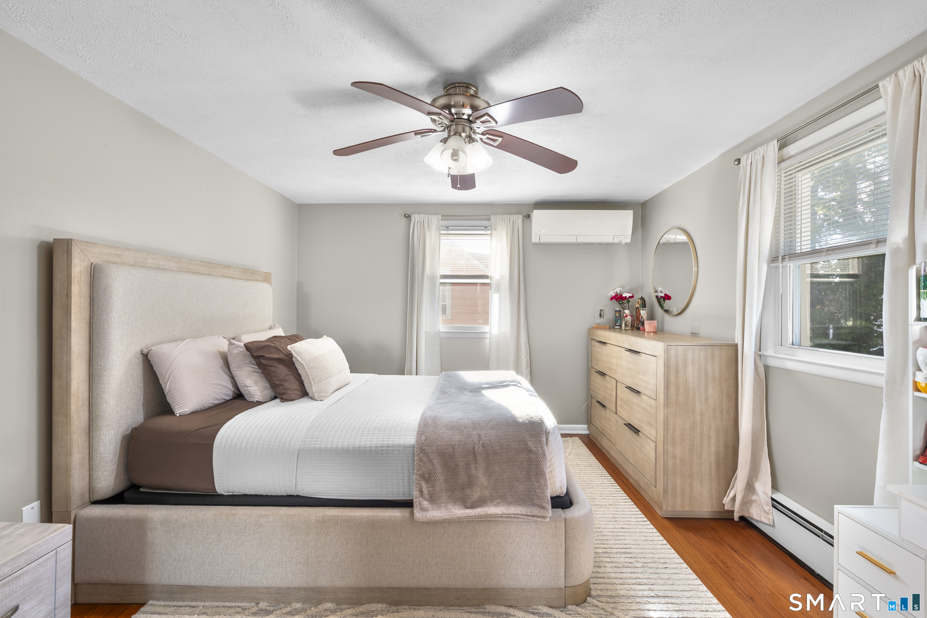 142 Cambridge photo 22